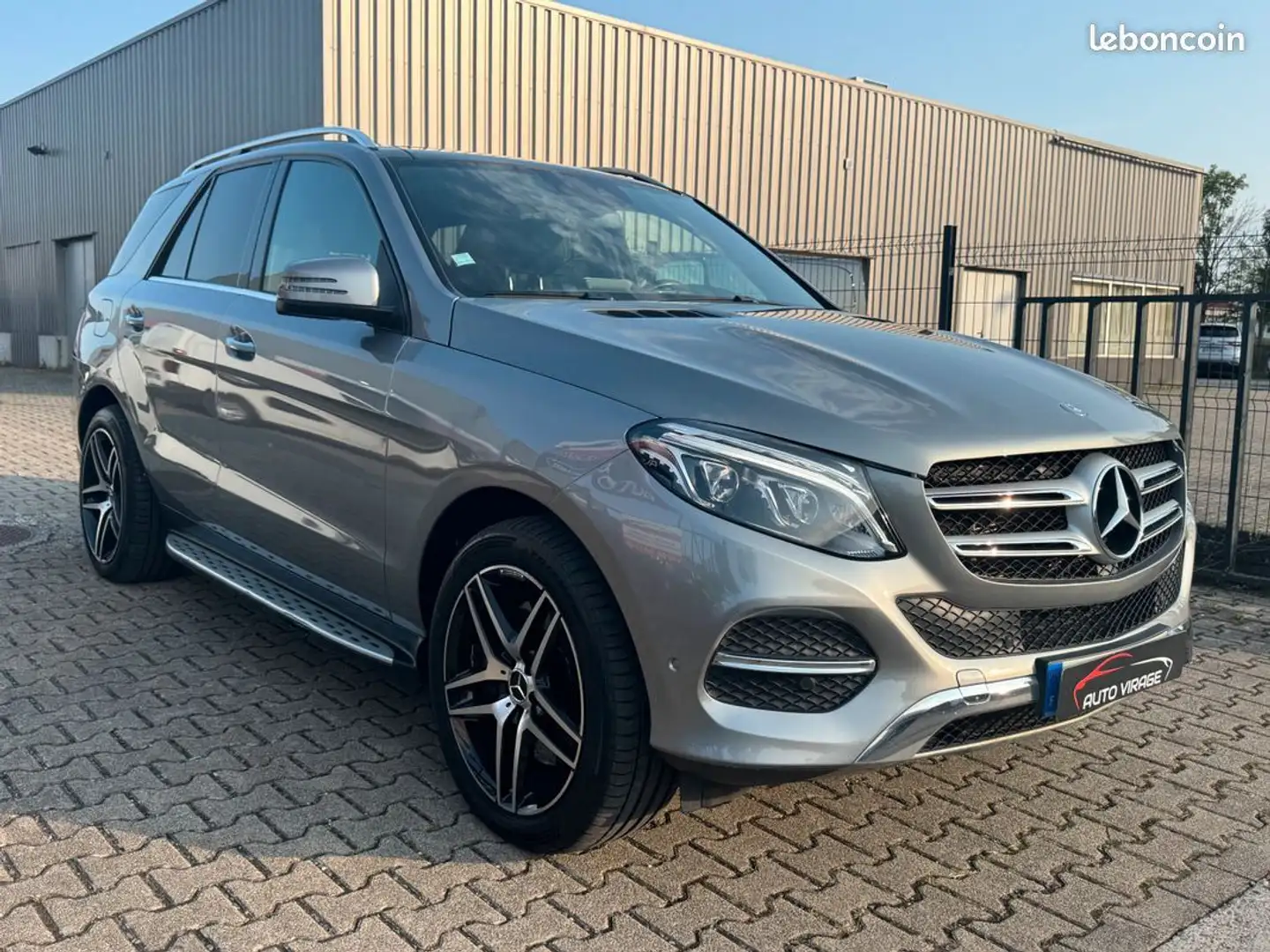 Mercedes-Benz GLE 500 Classe MERCEDES 500 e Hybride Rechargeable 4MATIC • 449ch Boîte Auto Éthanol E85 Garantie 12 mois - 2