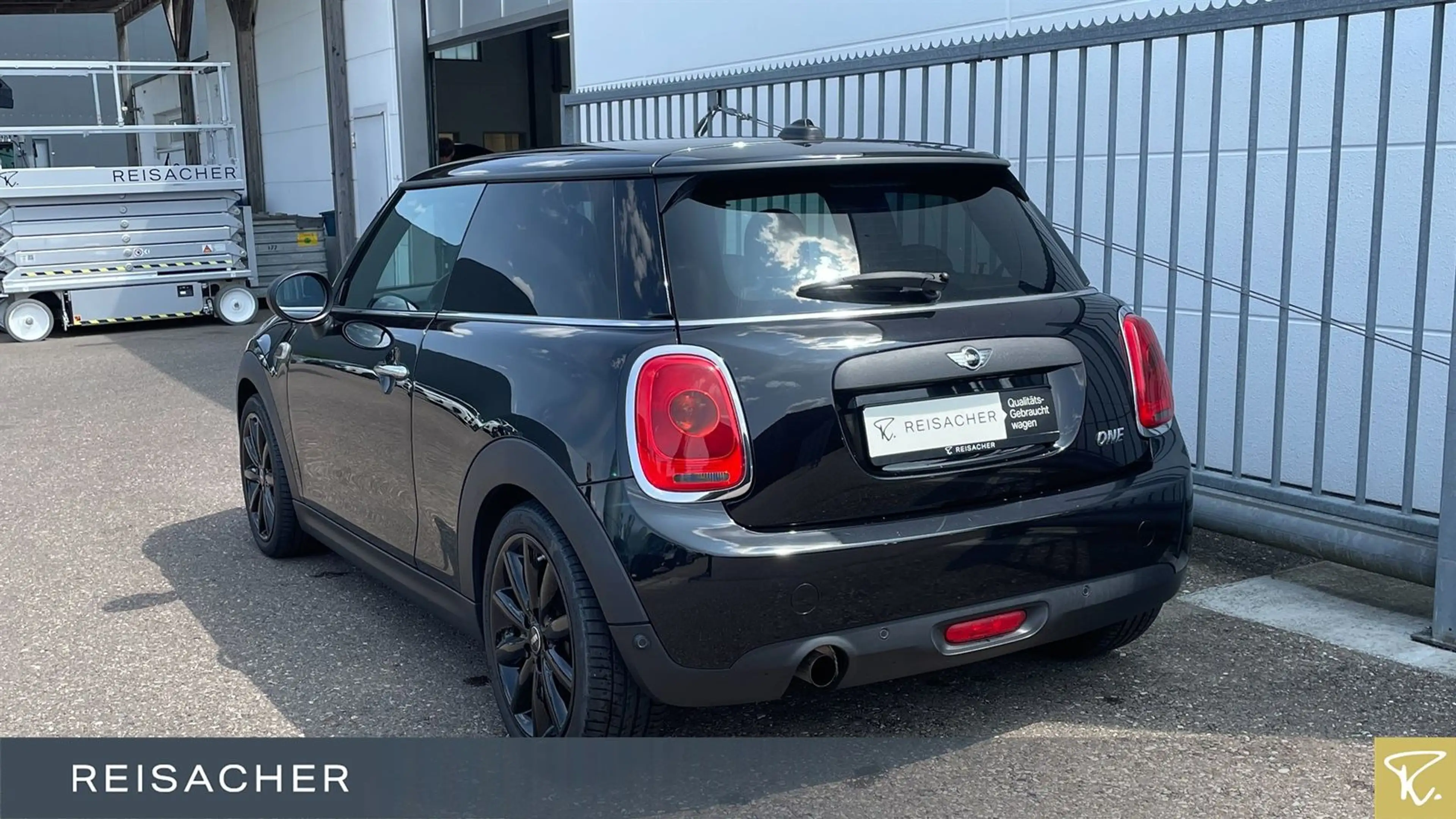 MINI One One Navi — photo 2