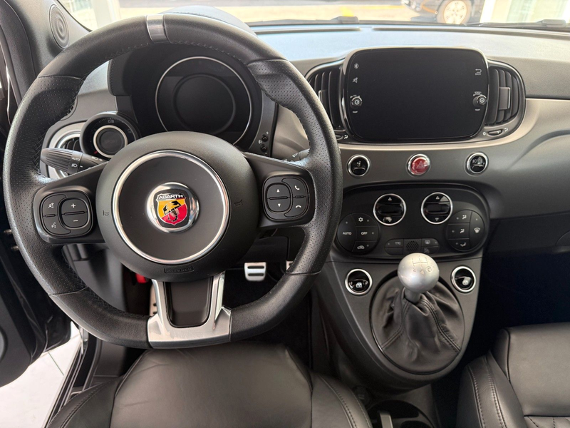 Abarth 595C 1.4 T-Jet Turismo — photo 7