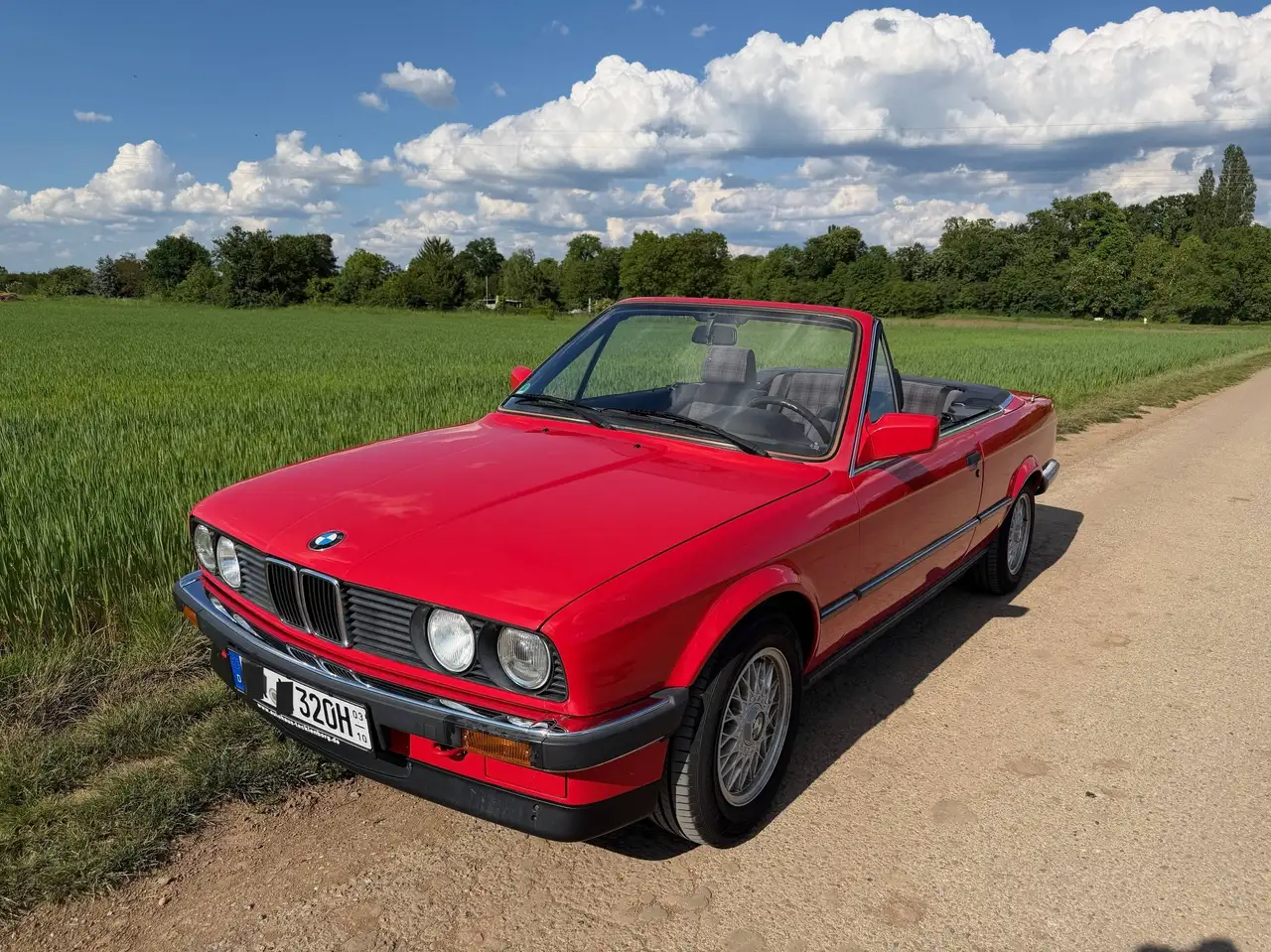 BMW E30 320 Cabrio | H-Kennzeichen, foto 1
