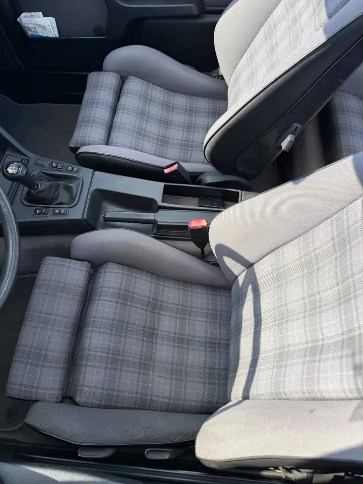 BMW E30 320 Cabrio | H-Kennzeichen, foto 9