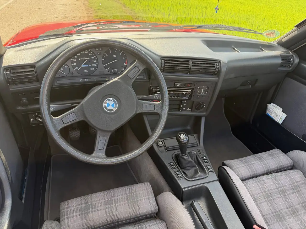 BMW E30 320 Cabrio | H-Kennzeichen, foto 10