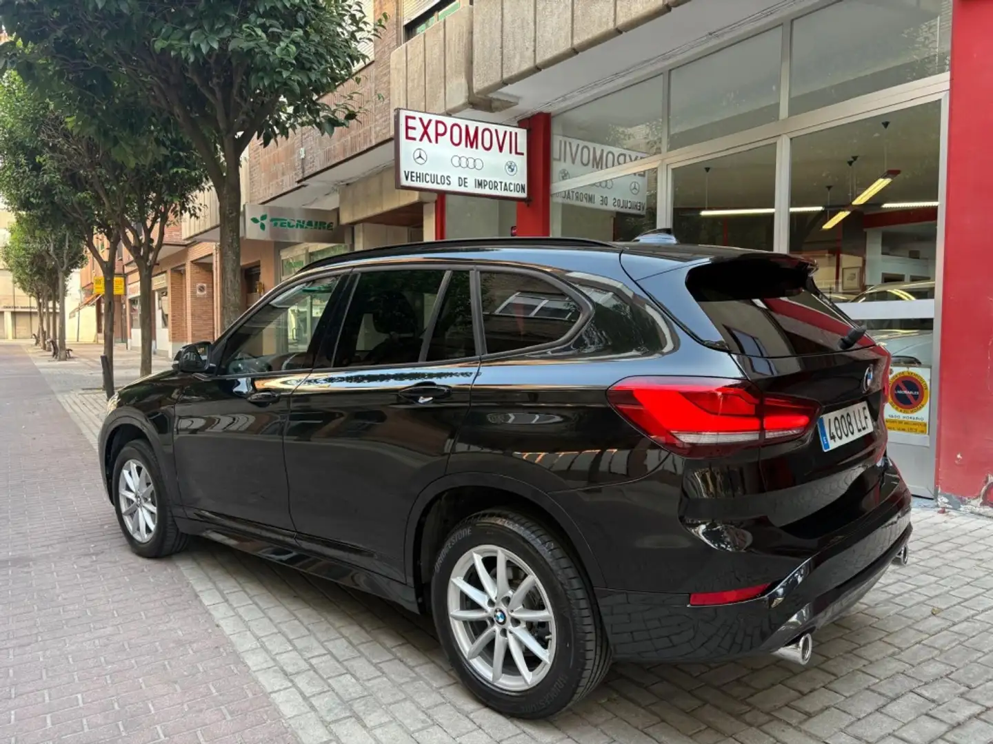 BMW X1 sDrive 18dA Negro - 2