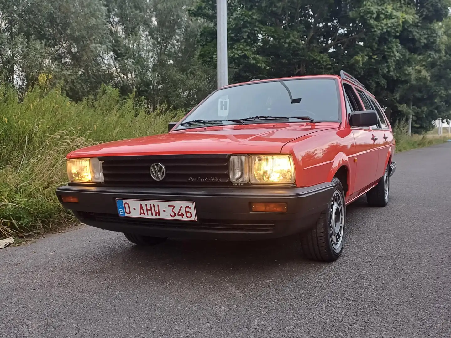 Volkswagen Passat Passat (C) Rouge - 1