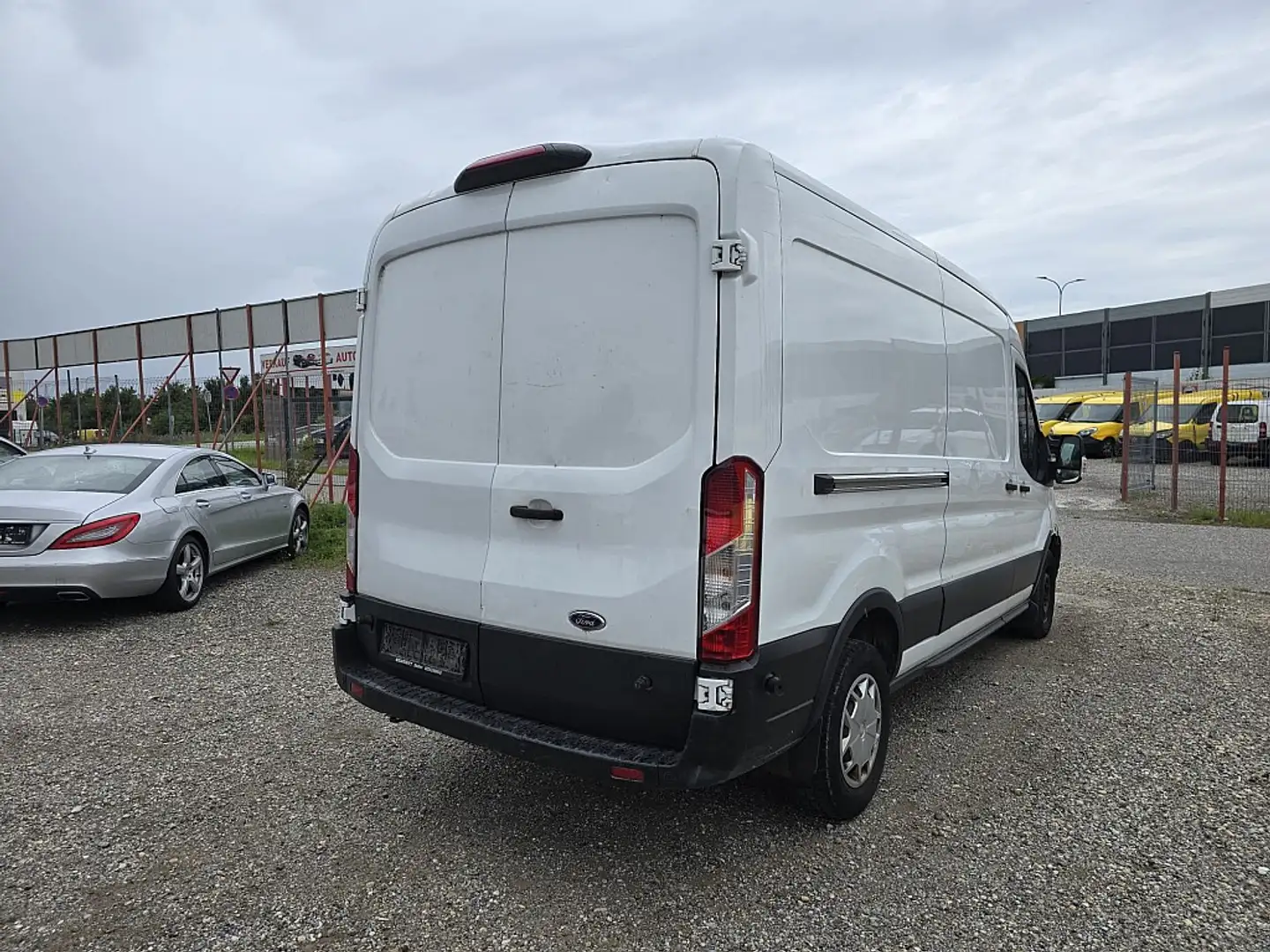 Ford Transit Transit Kasten 2,0 EcoBlue L3H2 310 Basis Weiß - 2