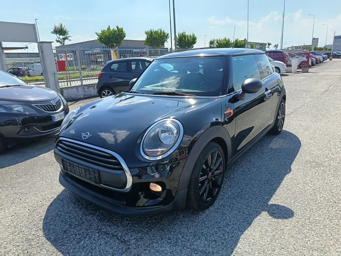 MINI One BLACK YARD EDITION Automatica Nero - 1