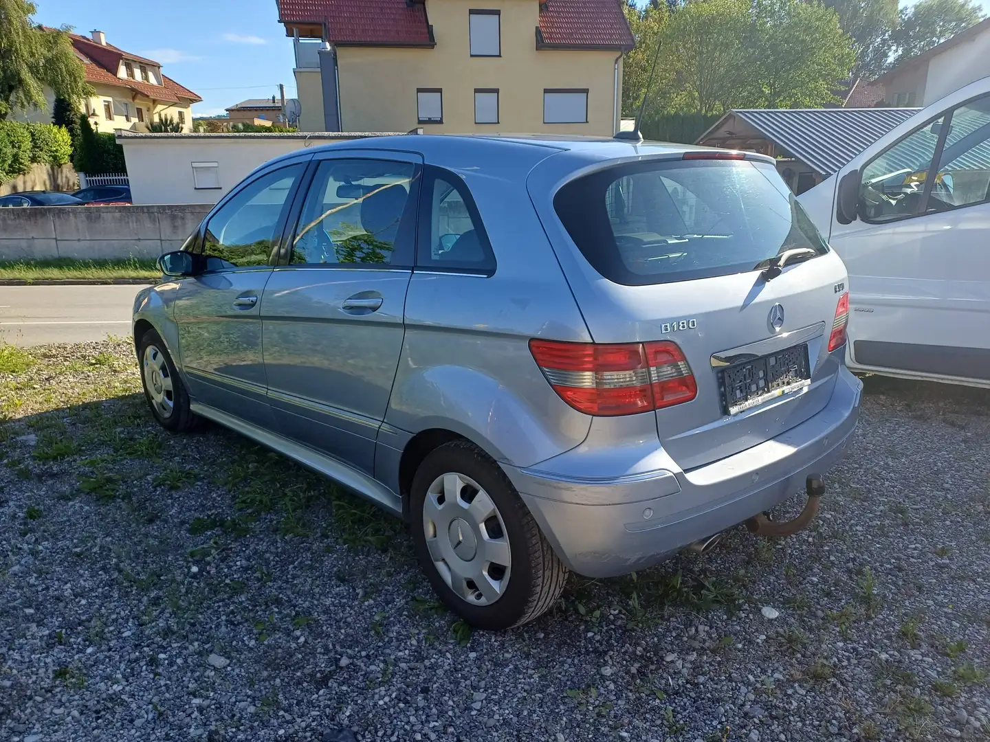 Mercedes-Benz B 180 B 180 CDI A-Edition Sport A-Edition Sport Blau - 2