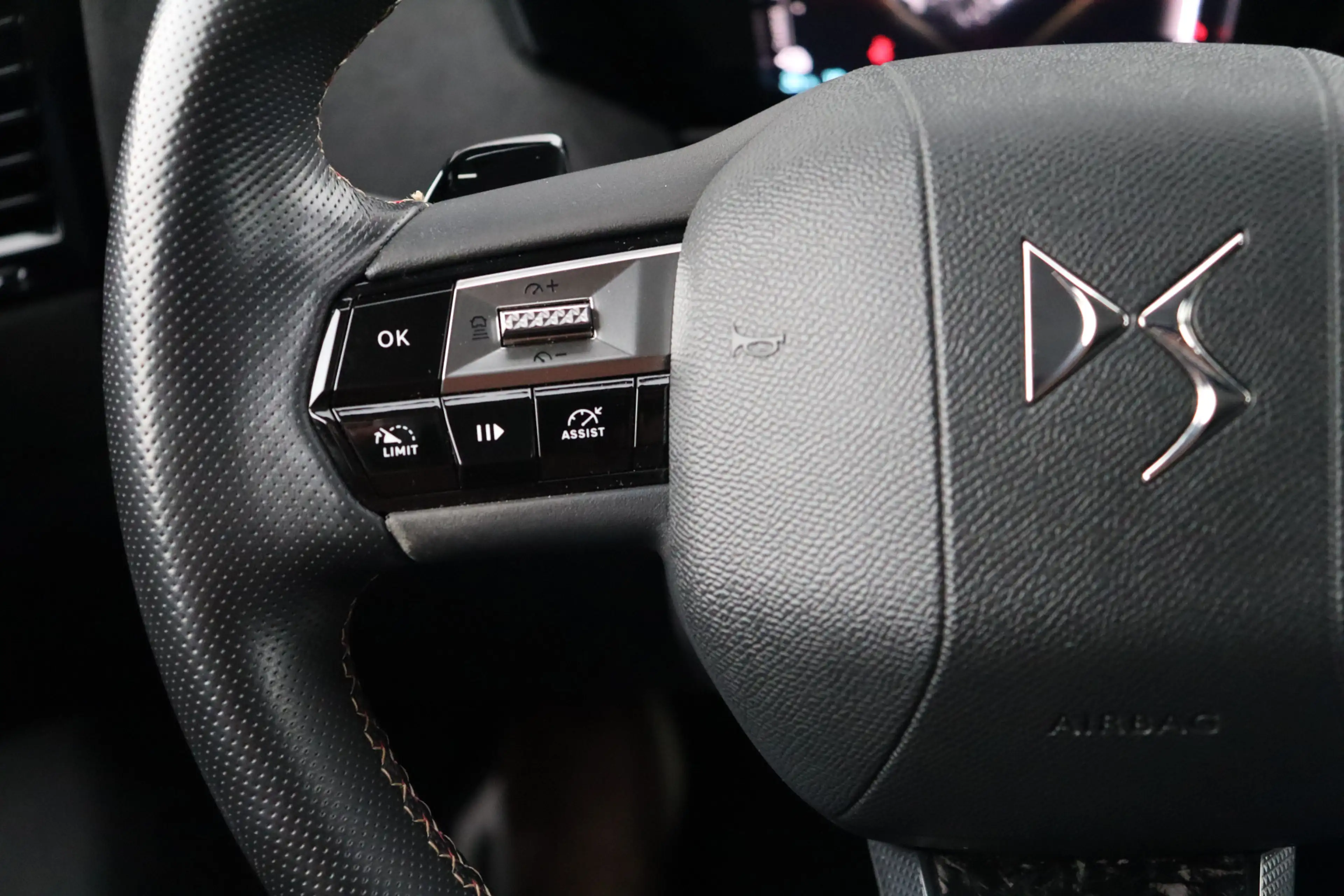 DS Automobiles DS 4 E-Tense Performance Line 225pk PHEV | Adap. Cruise — photo 10