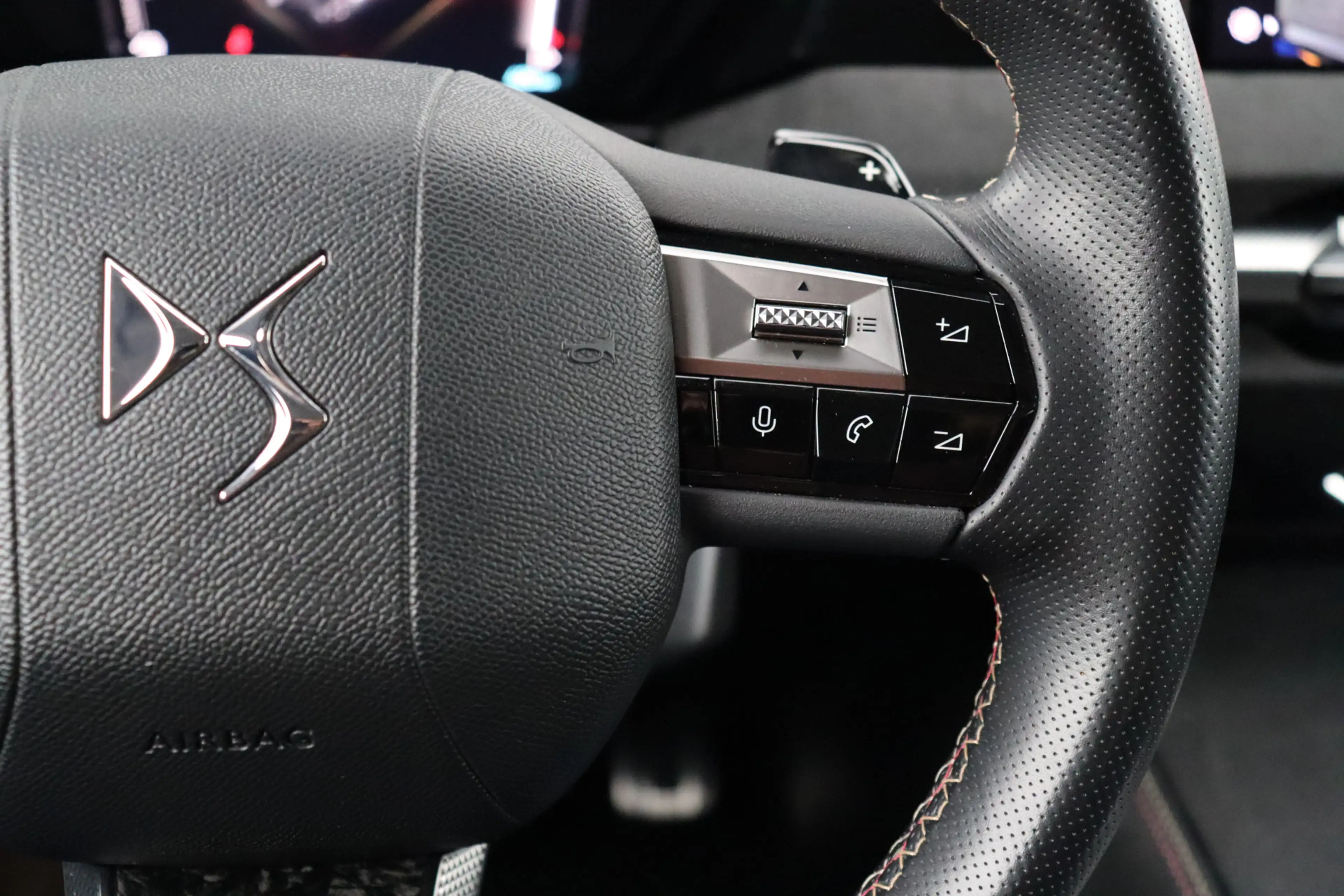 DS Automobiles DS 4 E-Tense Performance Line 225pk PHEV | Adap. Cruise — photo 11
