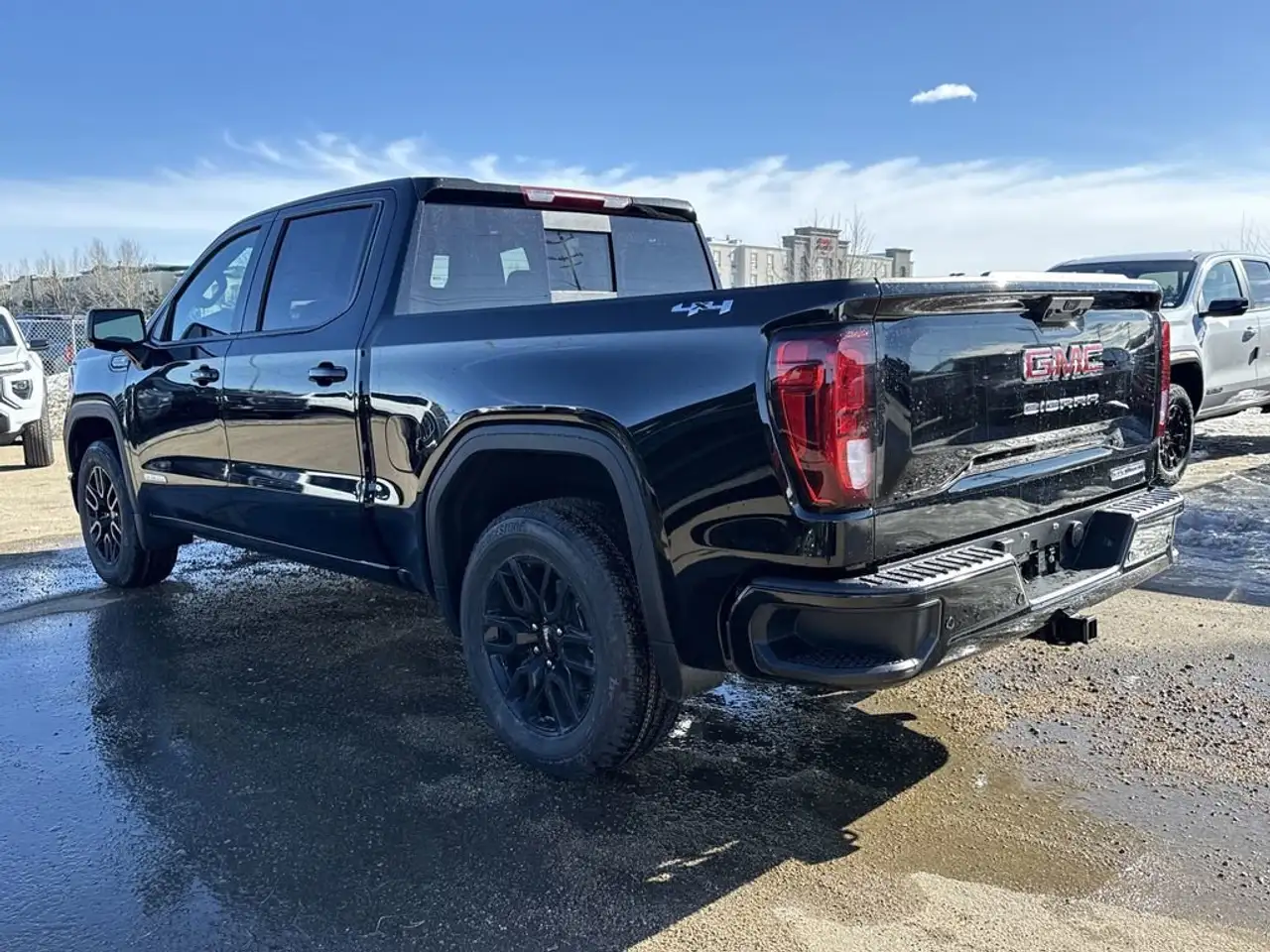 GMC Sierra 1500 снимка GMC Sierra 1500