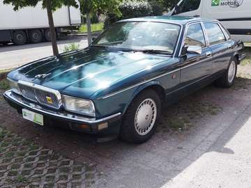 XJ6 4.0 S auto