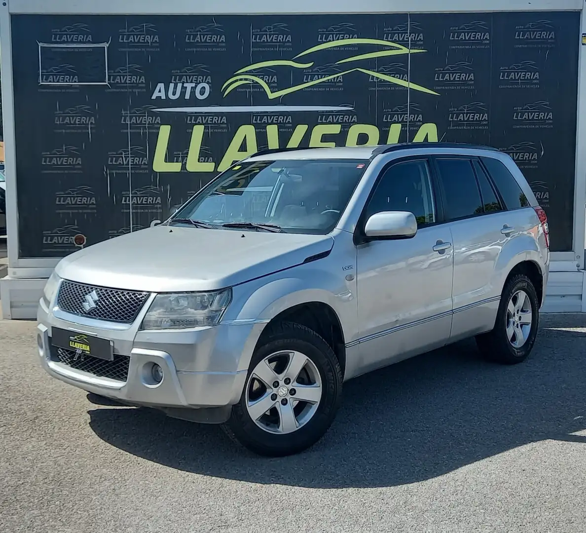 Suzuki Grand Vitara 1.9DDiS JLX Gris - 1