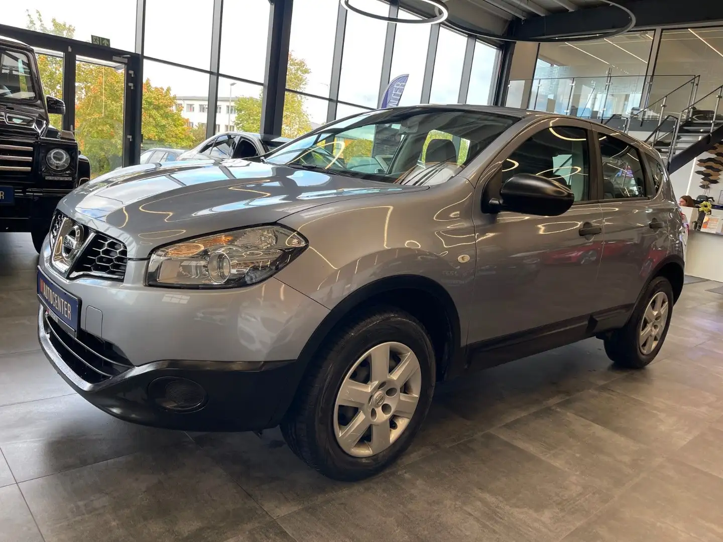 Nissan Qashqai Visia *Klima*CD-Player*Freisprech*Tempo* Silber - 2