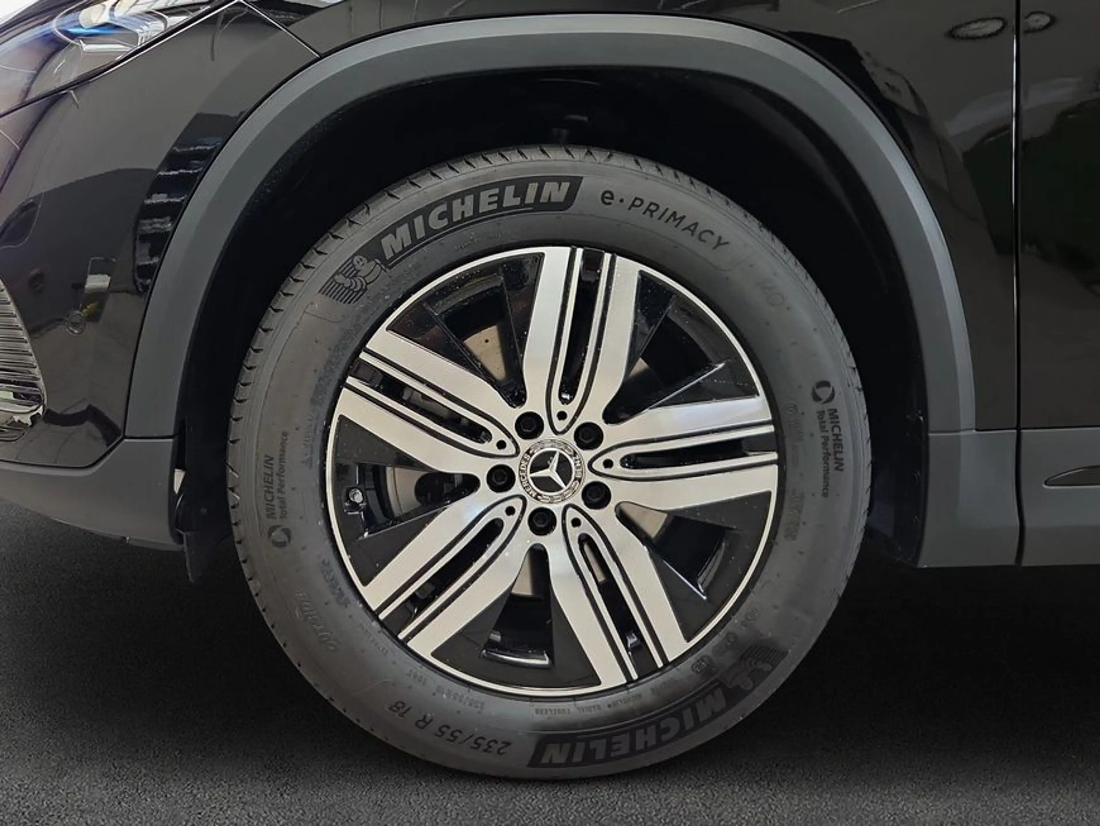 Mercedes-Benz EQA 250 EQA — photo 8