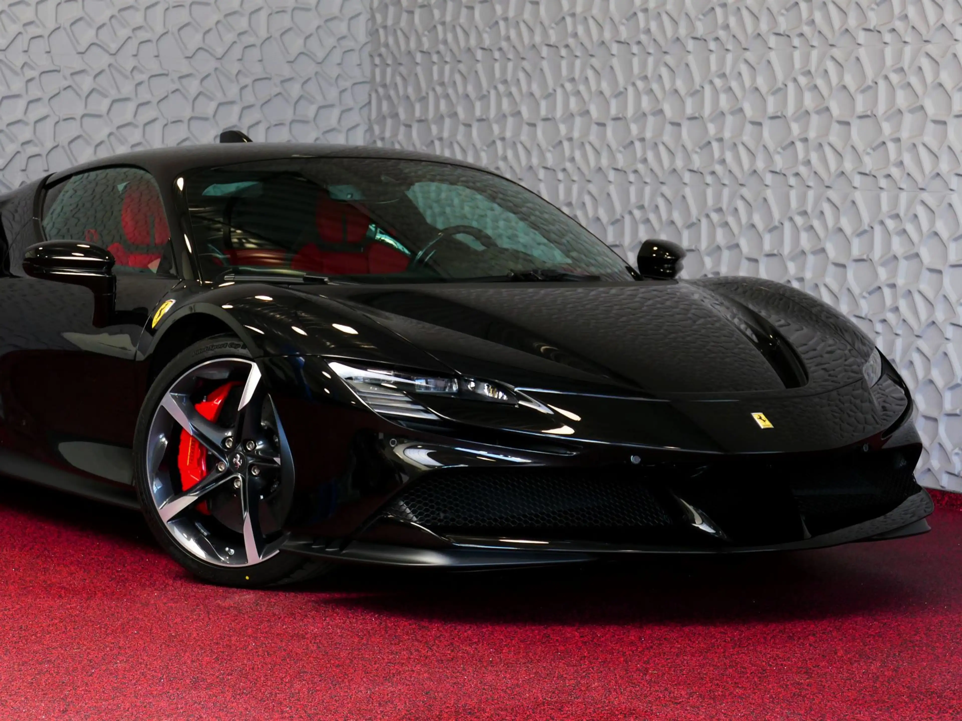 Ferrari SF90 Stradale 4.0 V8 1000 pk INCL BTW/BPM. CARBON SEATS/STUUR LI — photo 45