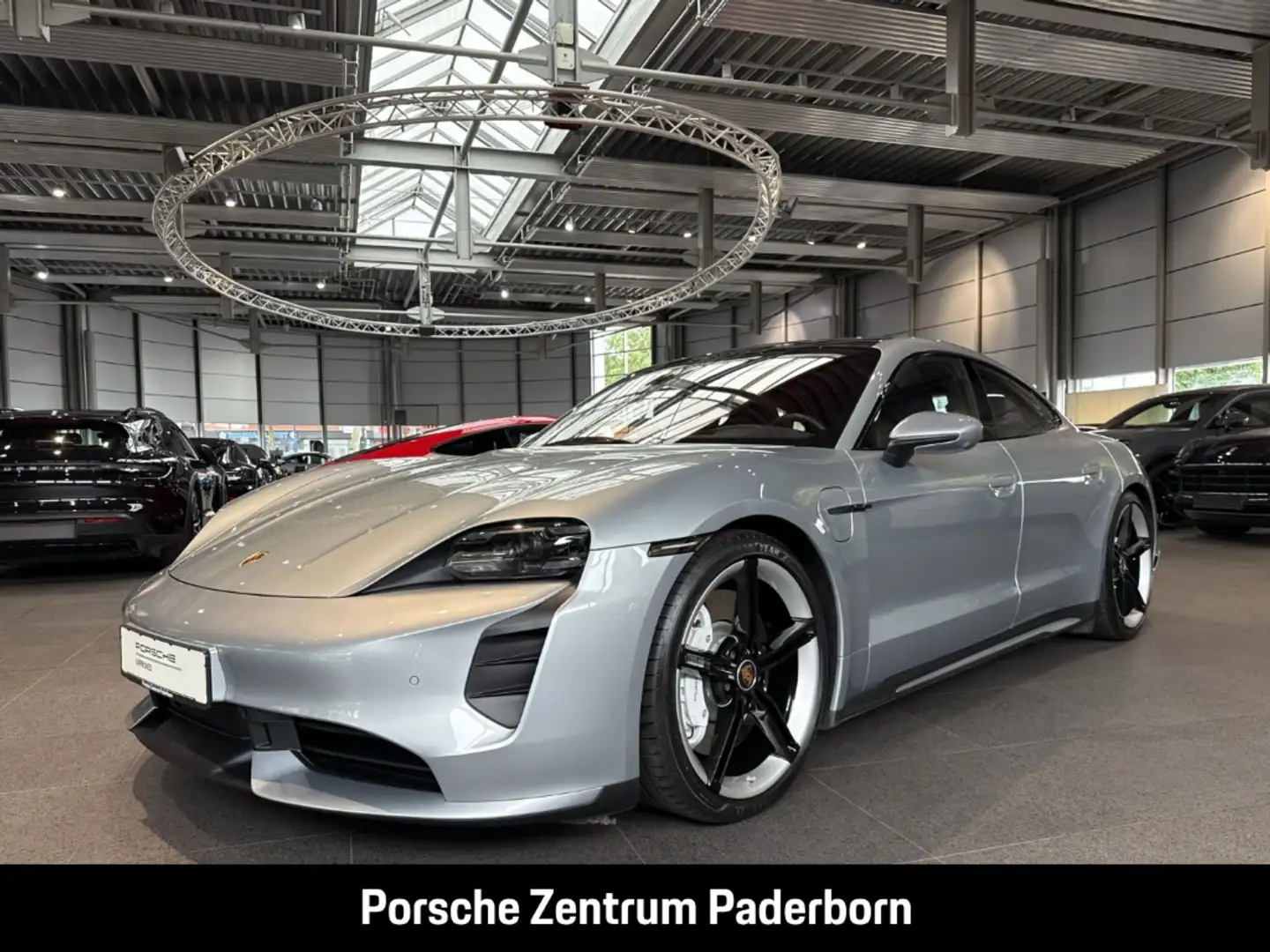 Porsche Taycan Turbo Leder-Brombeer InnoDrive Head-Up Silber - 1