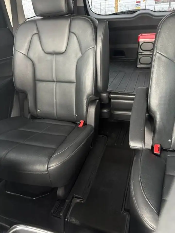 Kia Telluride снимка Kia Telluride