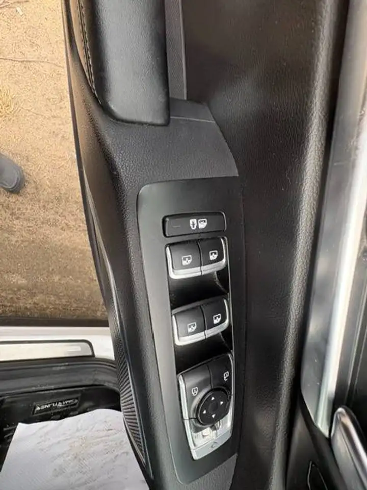 Kia Telluride снимка Kia Telluride