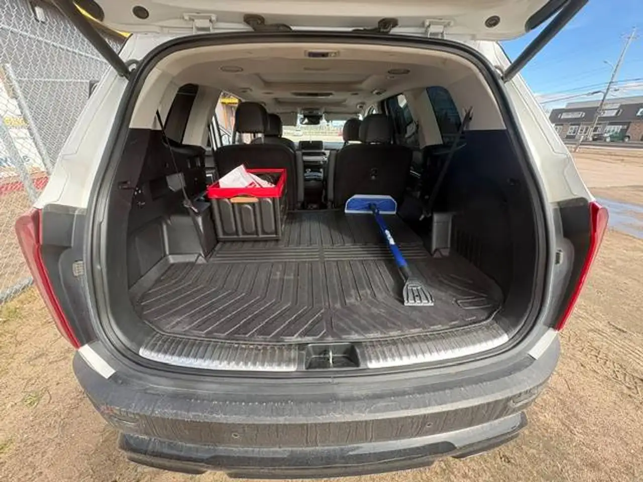Kia Telluride снимка Kia Telluride