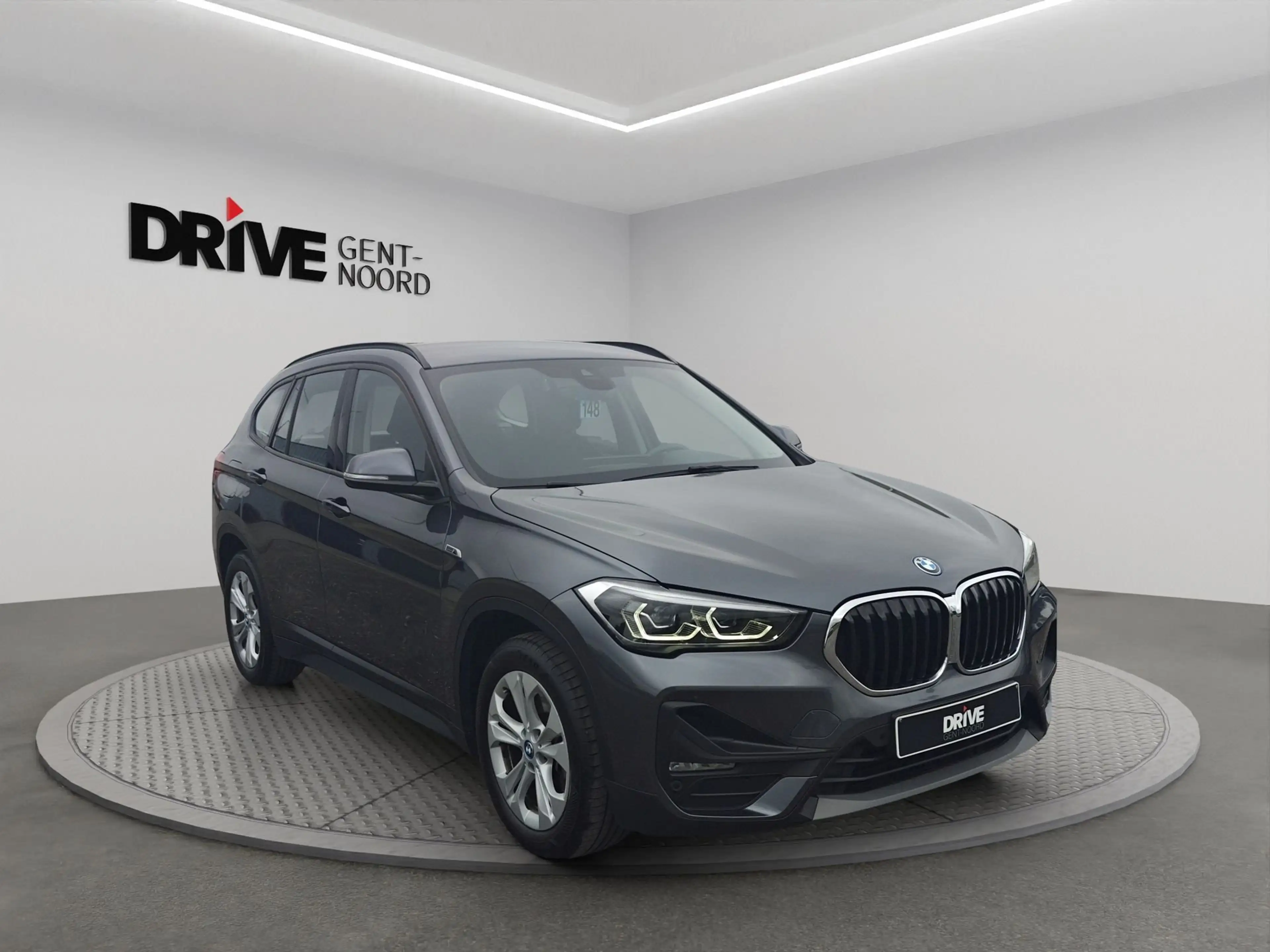 BMW X1 xDrive25e AUT *Camera/Heaud-up Display* — photo 7