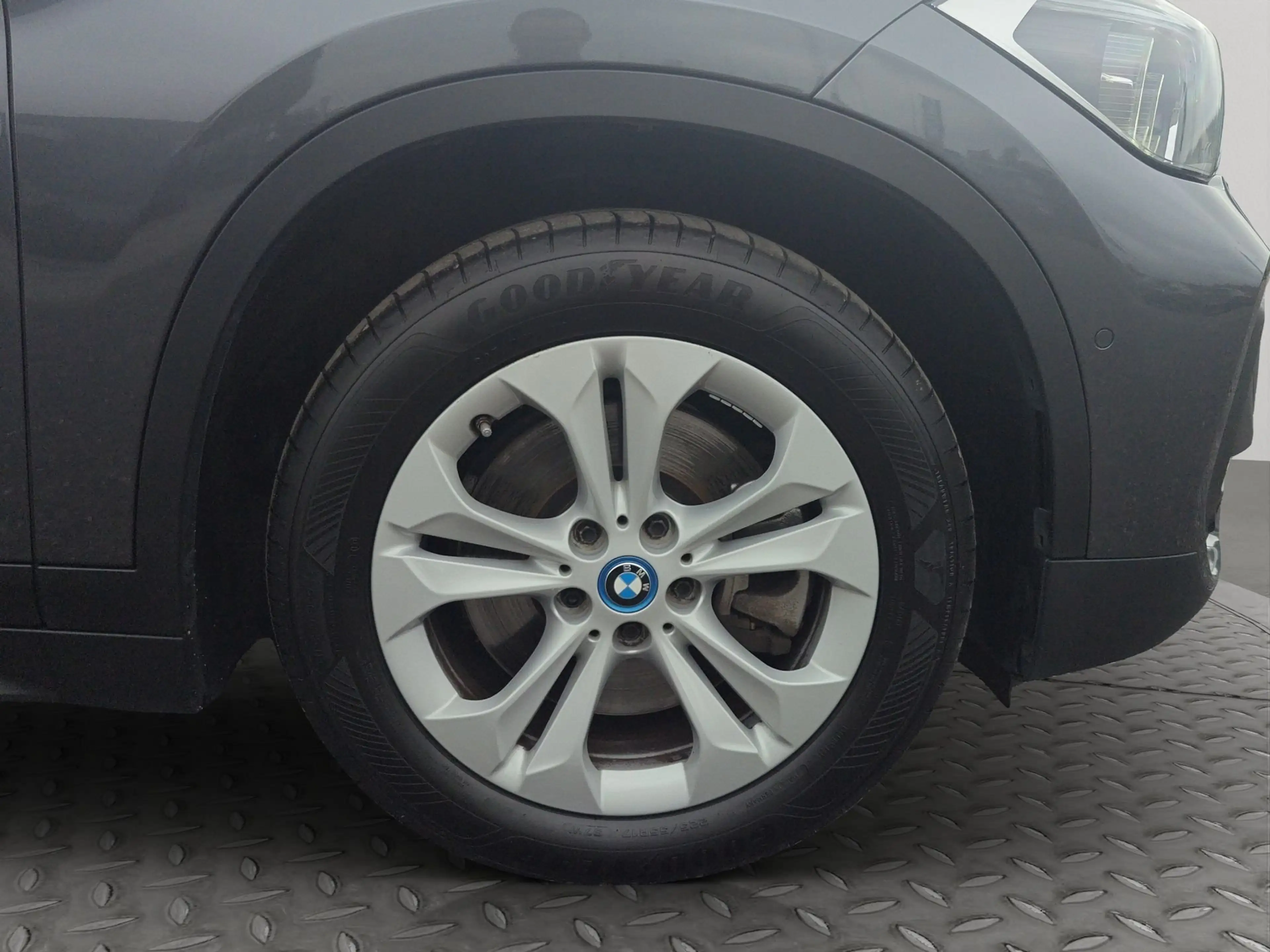 BMW X1 xDrive25e AUT *Camera/Heaud-up Display* — photo 20
