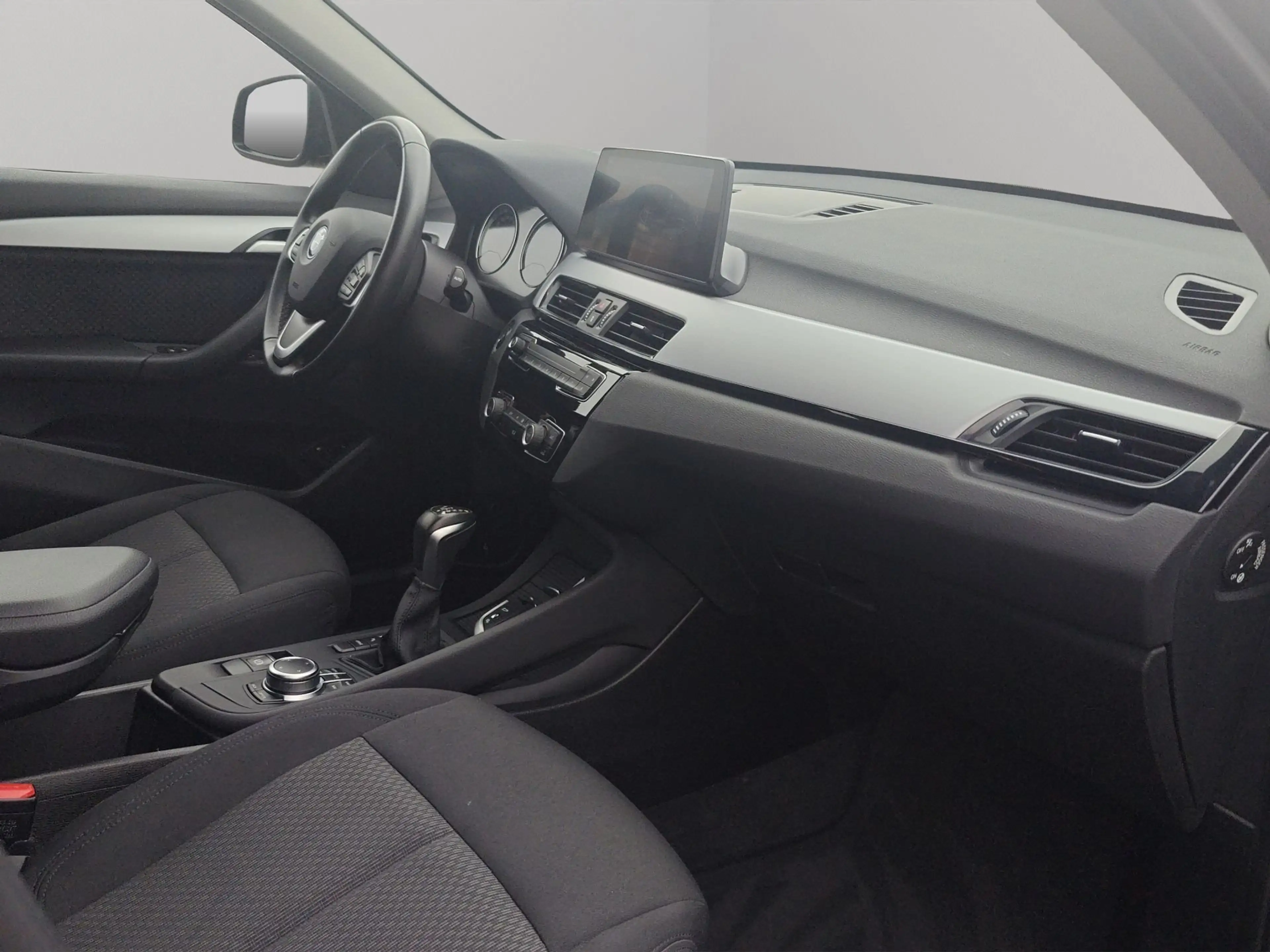 BMW X1 xDrive25e AUT *Camera/Heaud-up Display* — photo 17