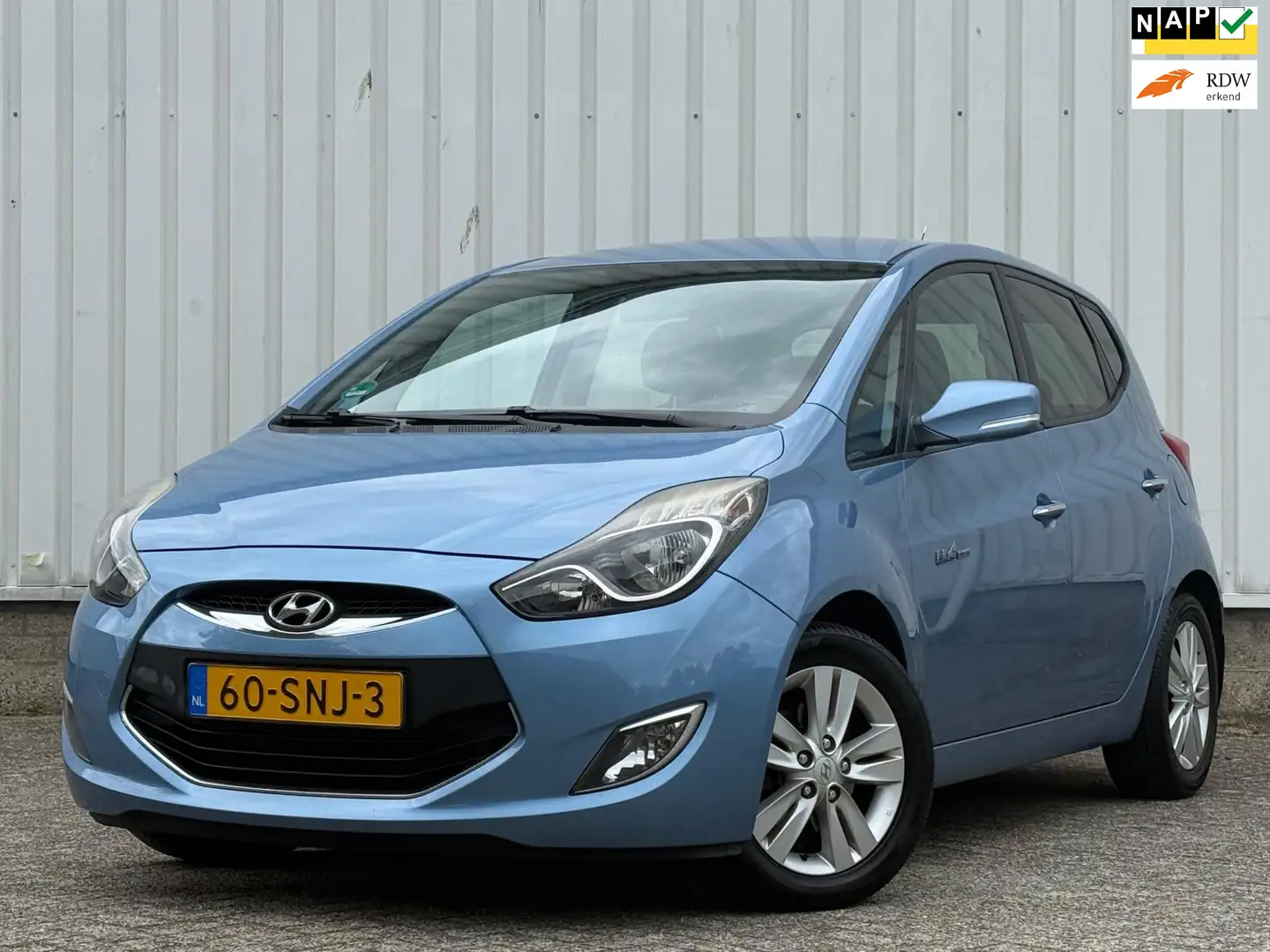 Hyundai iX20 1.4i i-Vision Trekhaak,Climate,Cruise,AUX,Elektris Blau - 1