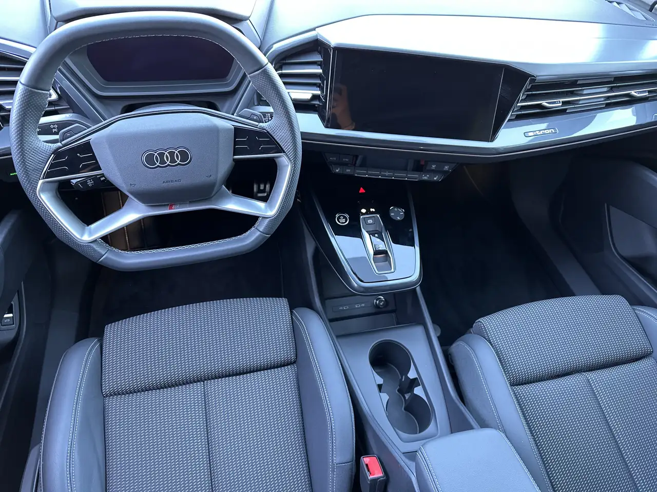 Audi Q4 e-tron 35 S-Line Black NAV+LED+20ZO+V-COCKPIT 11