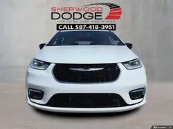 Chrysler Pacifica 2026