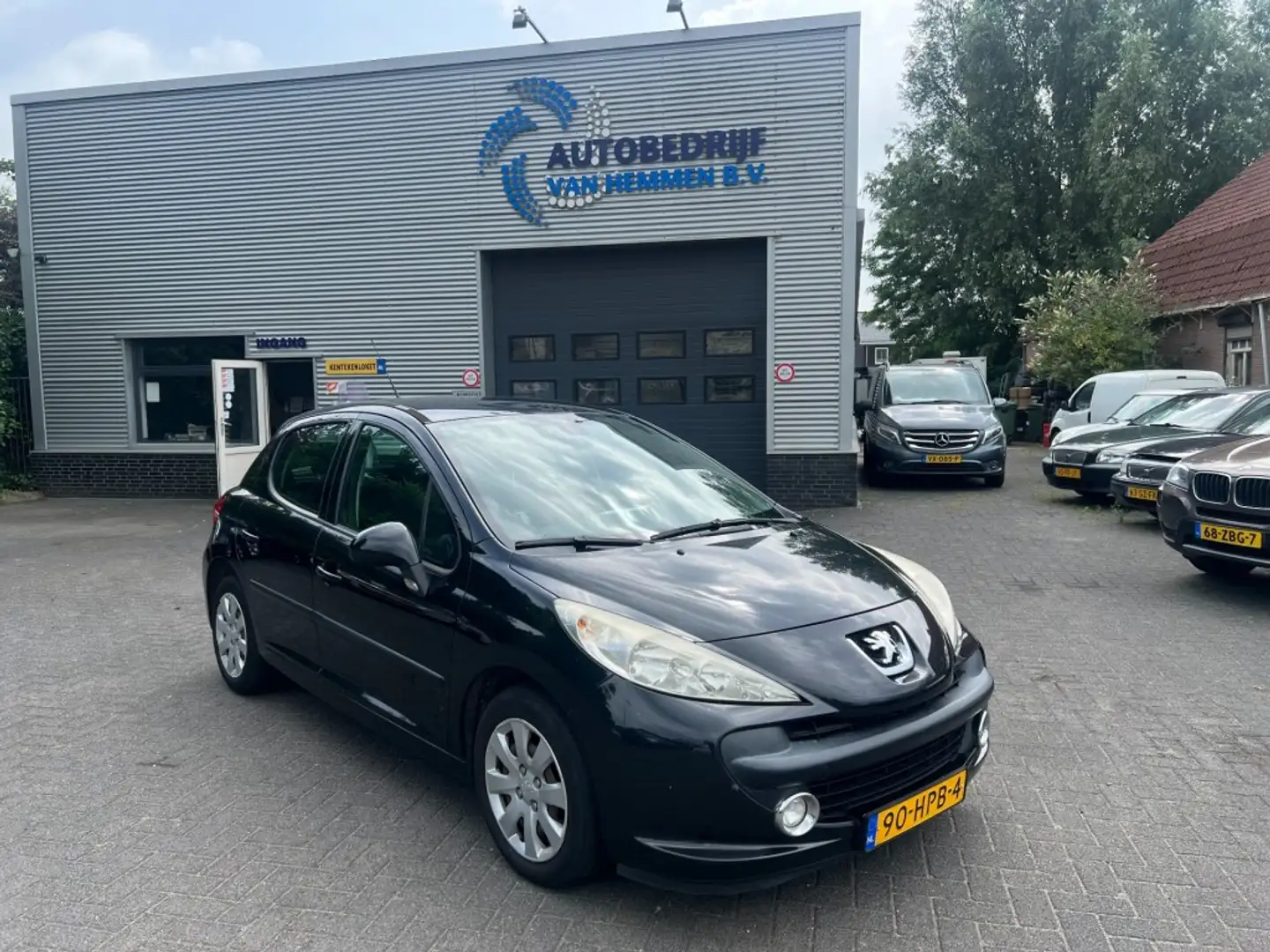 Peugeot 207 1.4 VTI LOOK Zwart - 1