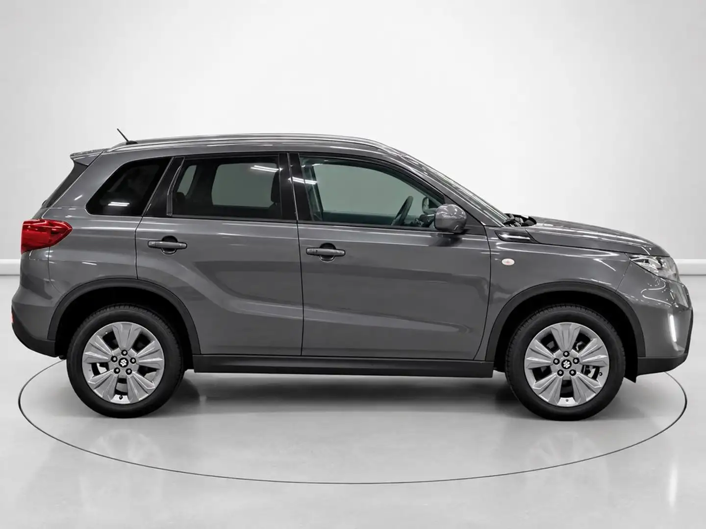 Suzuki Vitara 1.4T Mild Hybrid S2 4WD Gris - 2