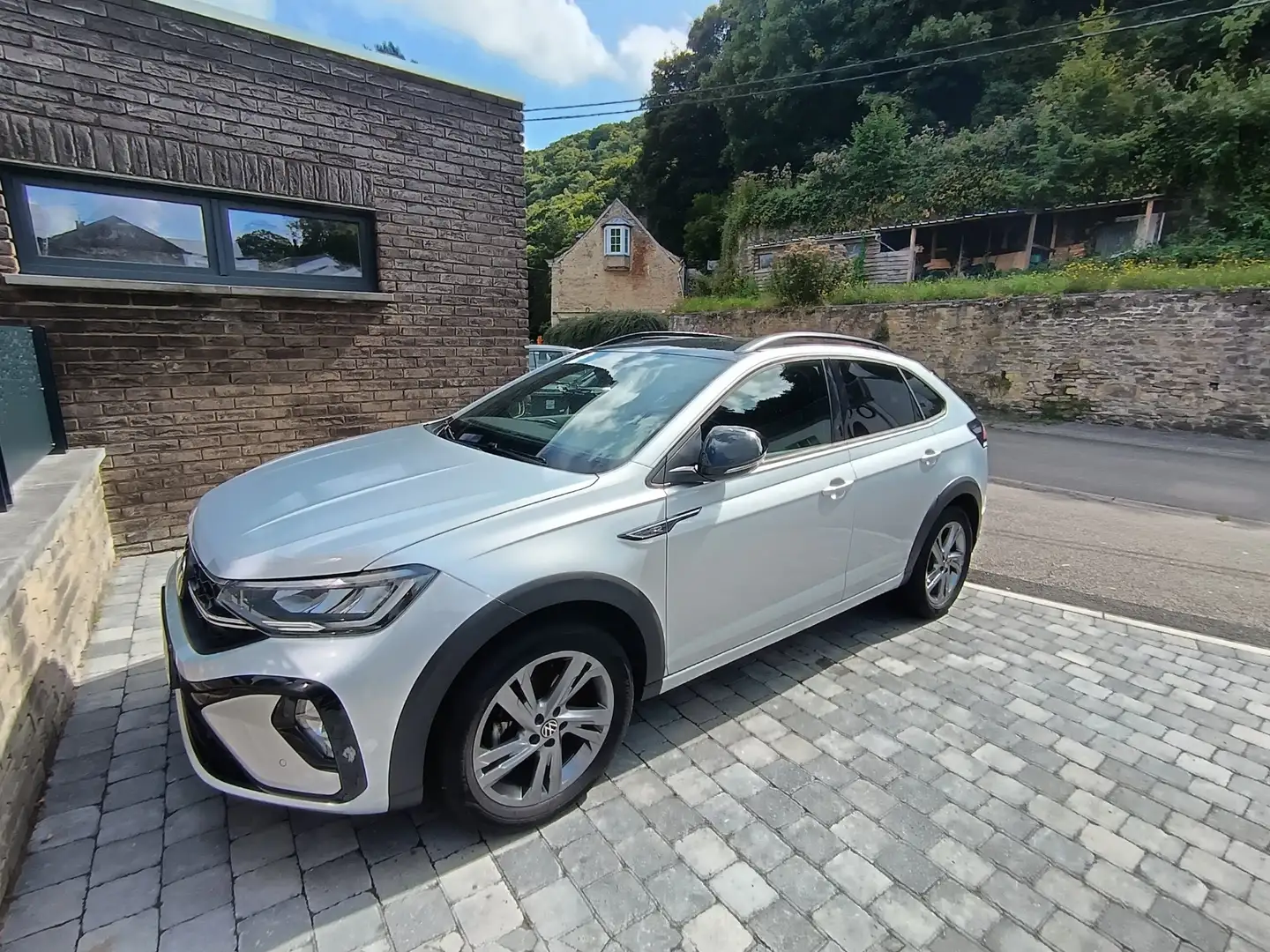 Volkswagen Taigo 1.5 TSI R-Line Business OPF DSG - 1