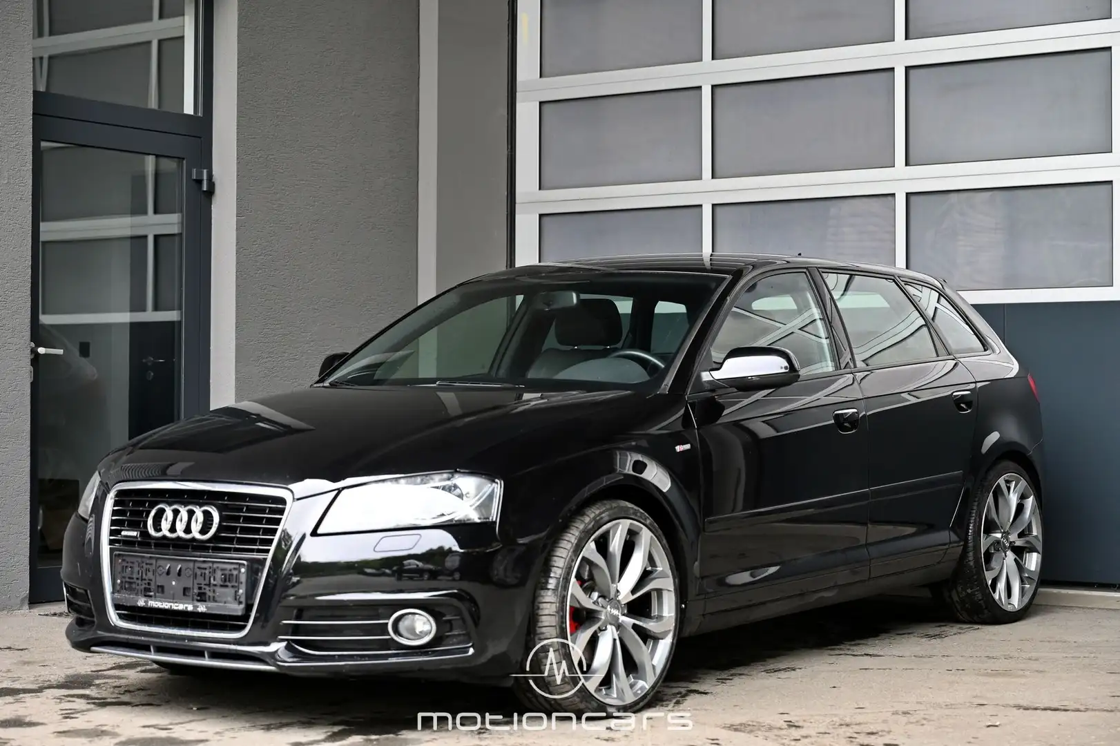 Audi A3 2.0 TDI quattro DPF Sportback S-Line Pickerl NEU Schwarz - 1