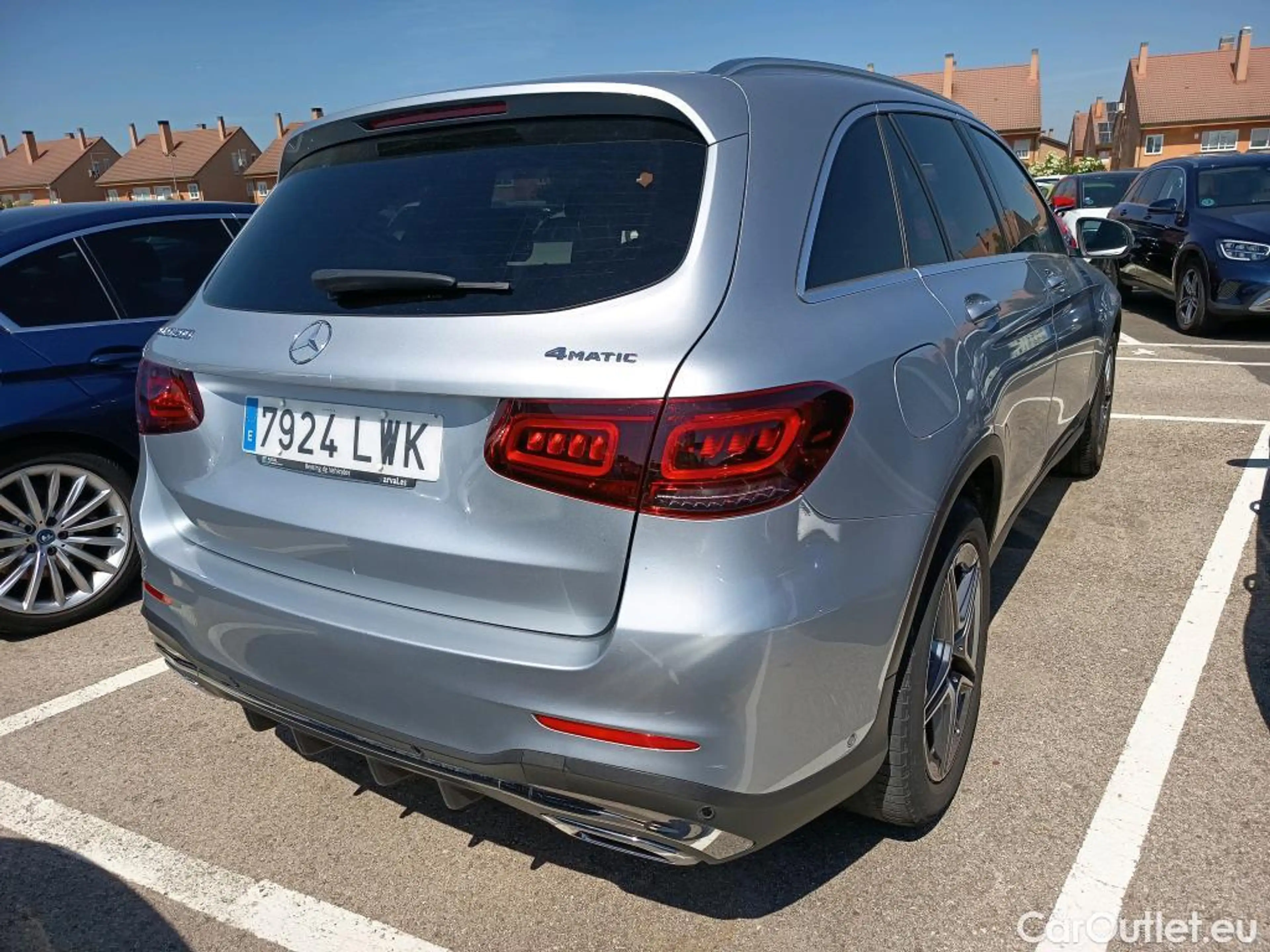 Mercedes-Benz GLC 200 5P / 200 4MATIC — photo 2