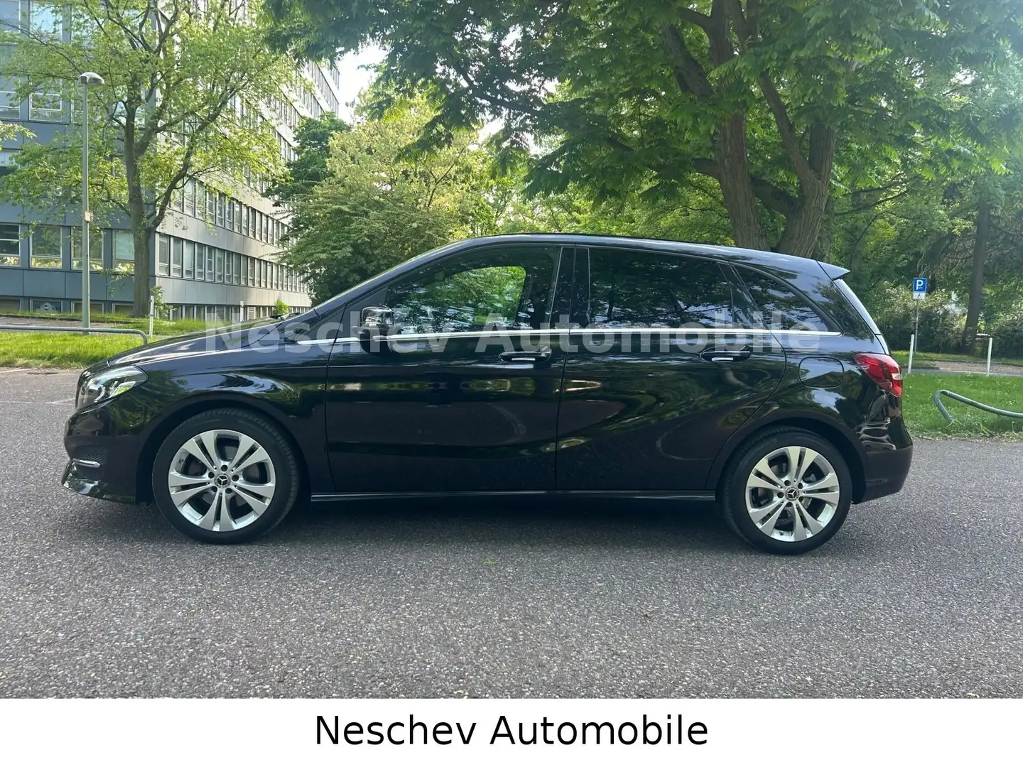 Mercedes-Benz B 200 d 7G-DCT Urban Leder/SportS/Navi/LED/2.Hd Nero - 2