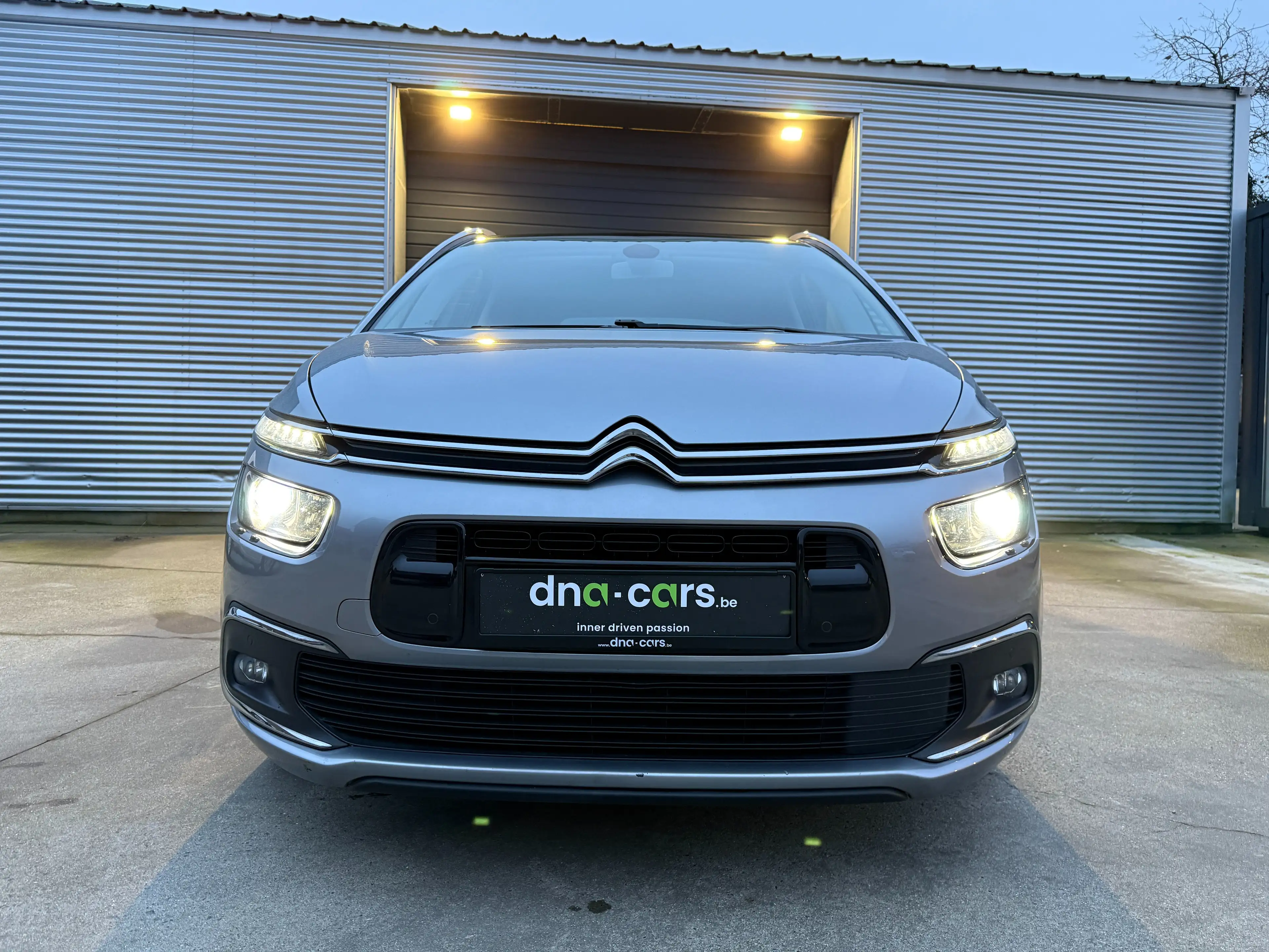 Citroen C4 Picasso C4 Picasso PureTech / 7 ZIT / AUTOMAAT / APPLE CAR — photo 2
