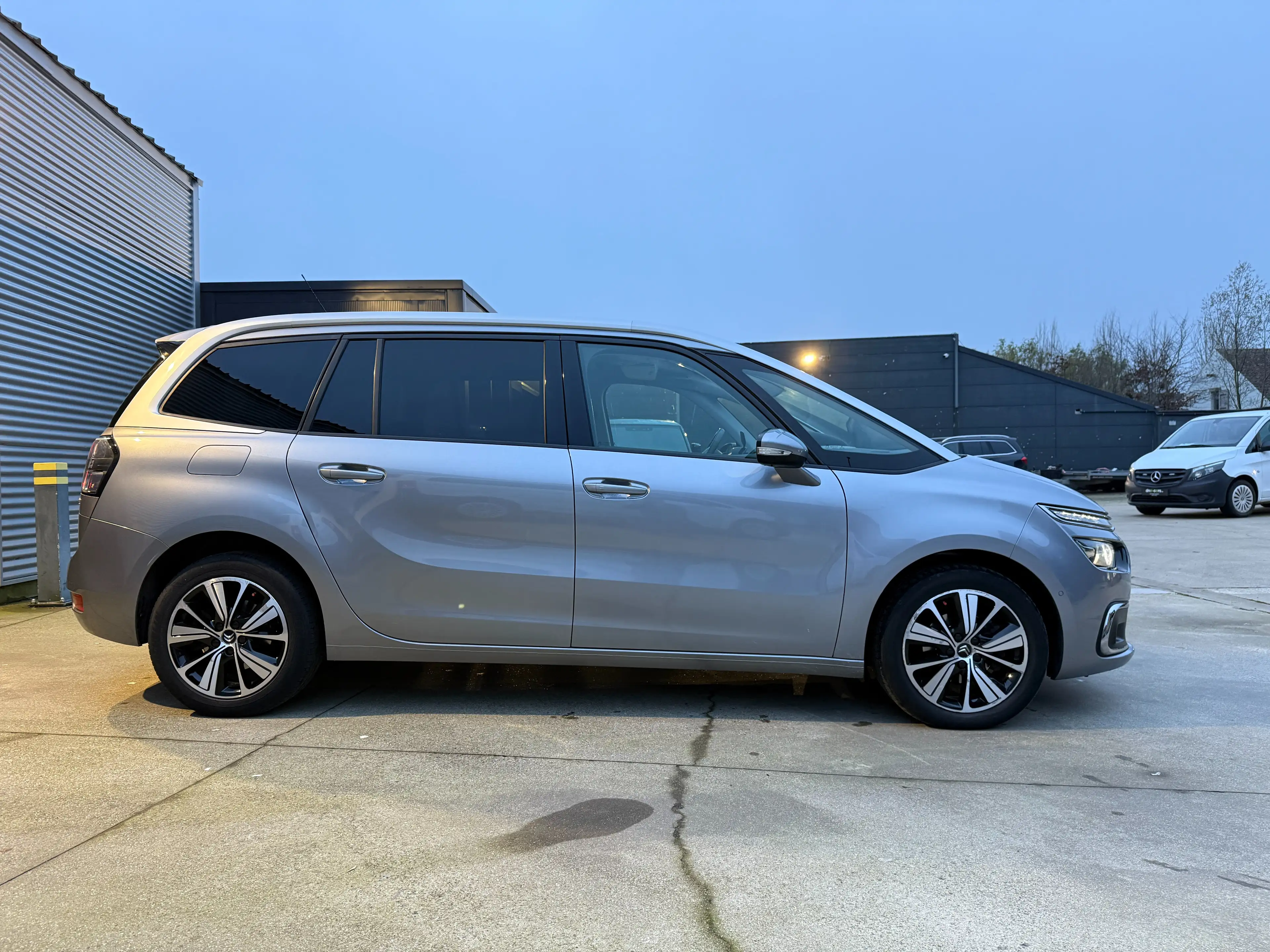 Citroen C4 Picasso C4 Picasso PureTech / 7 ZIT / AUTOMAAT / APPLE CAR — photo 9