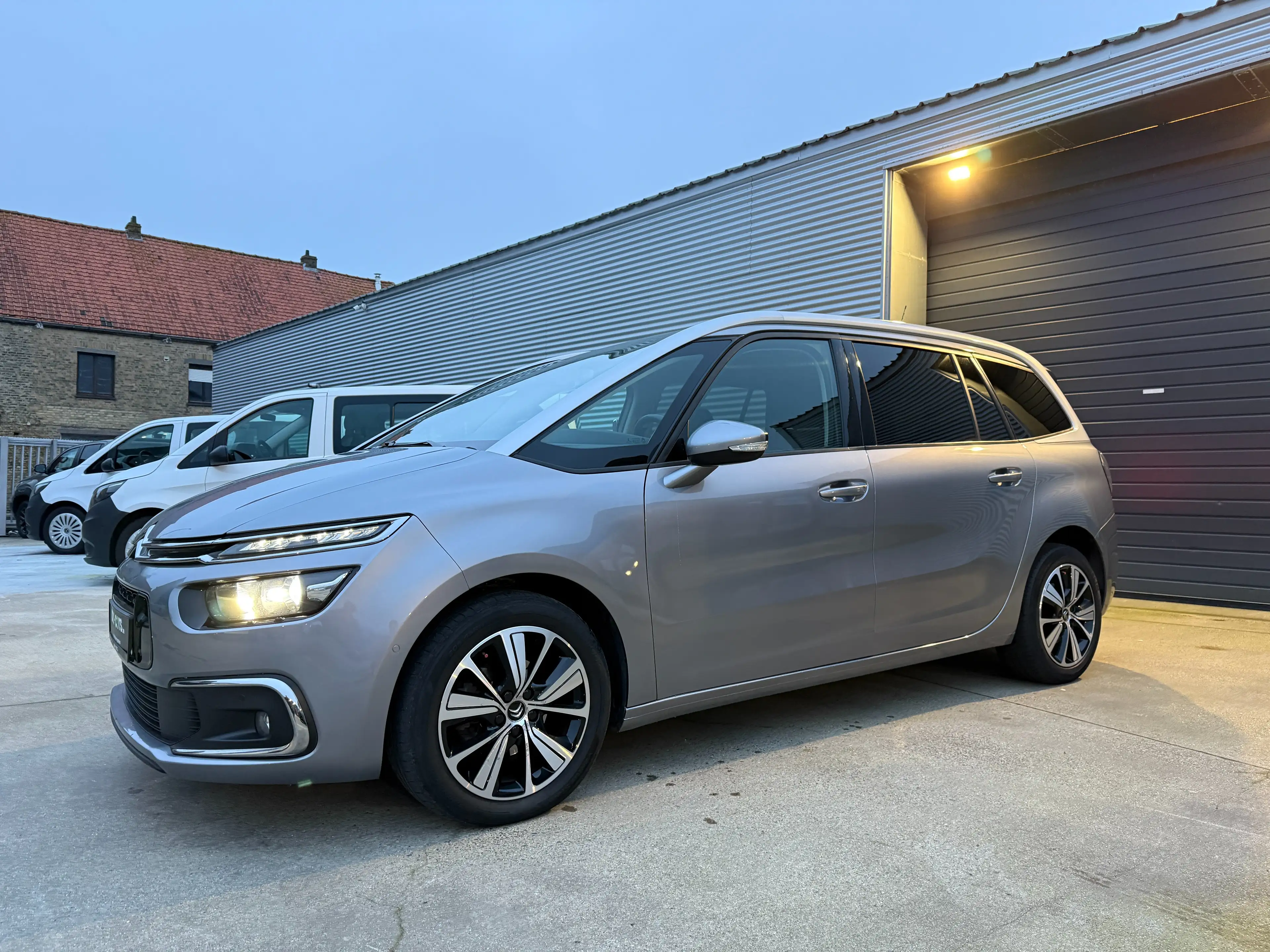 Citroen C4 Picasso C4 Picasso PureTech / 7 ZIT / AUTOMAAT / APPLE CAR — photo 4