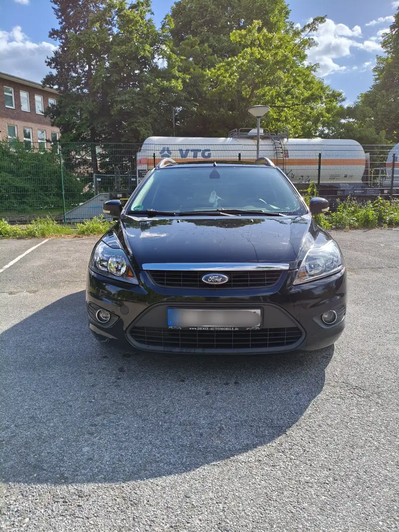 Ford Focus Turnier 1.8 Black Magic Schwarz - 2