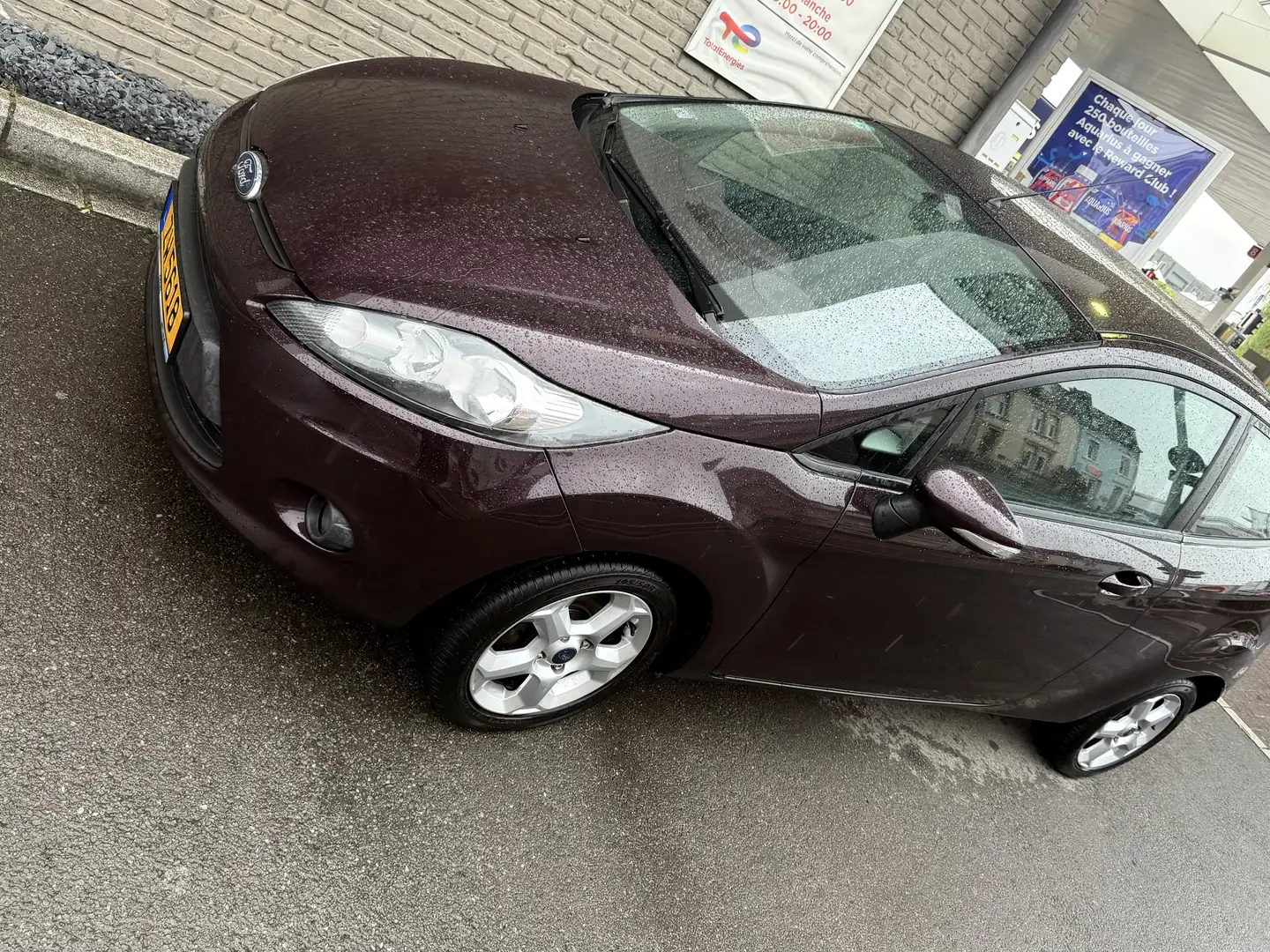 Ford Fiesta 1.25 Ambiente - 2