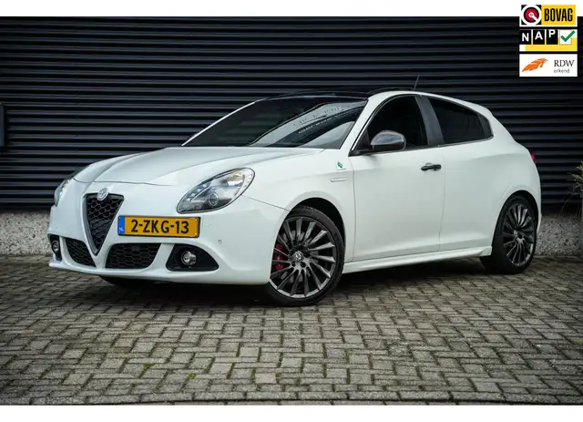Alfa Romeo Giulietta 1.750 Turbo Veloce | Org. NL-Auto! | Panoramadak |
