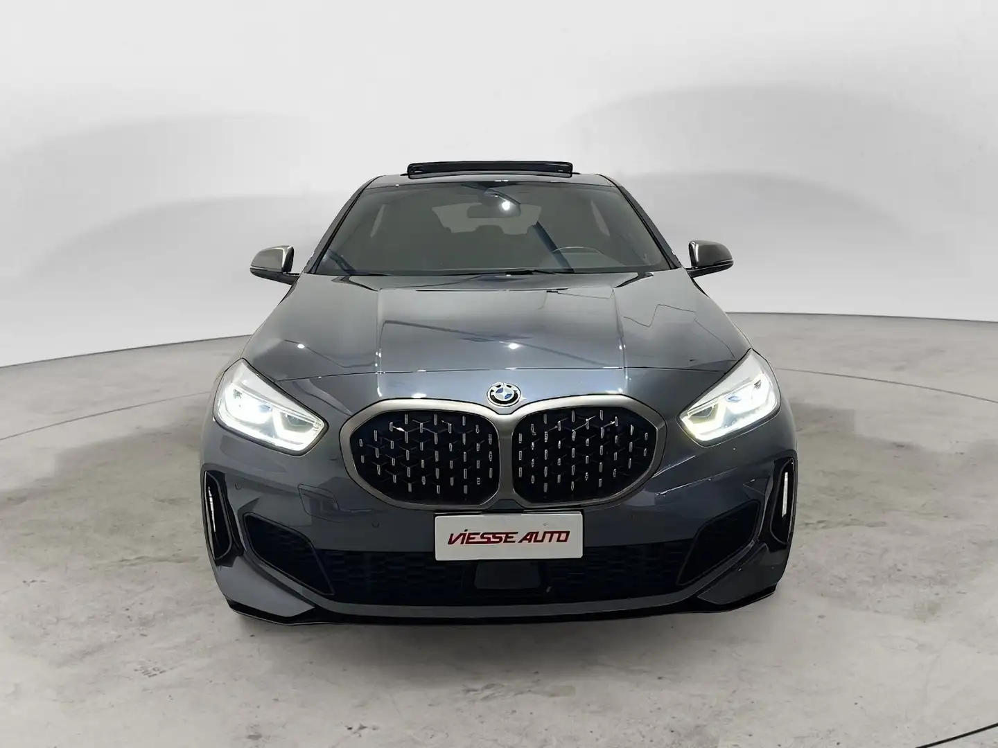 BMW 135 Serie 1 F40 M 135i xdrive auto Szary - 2