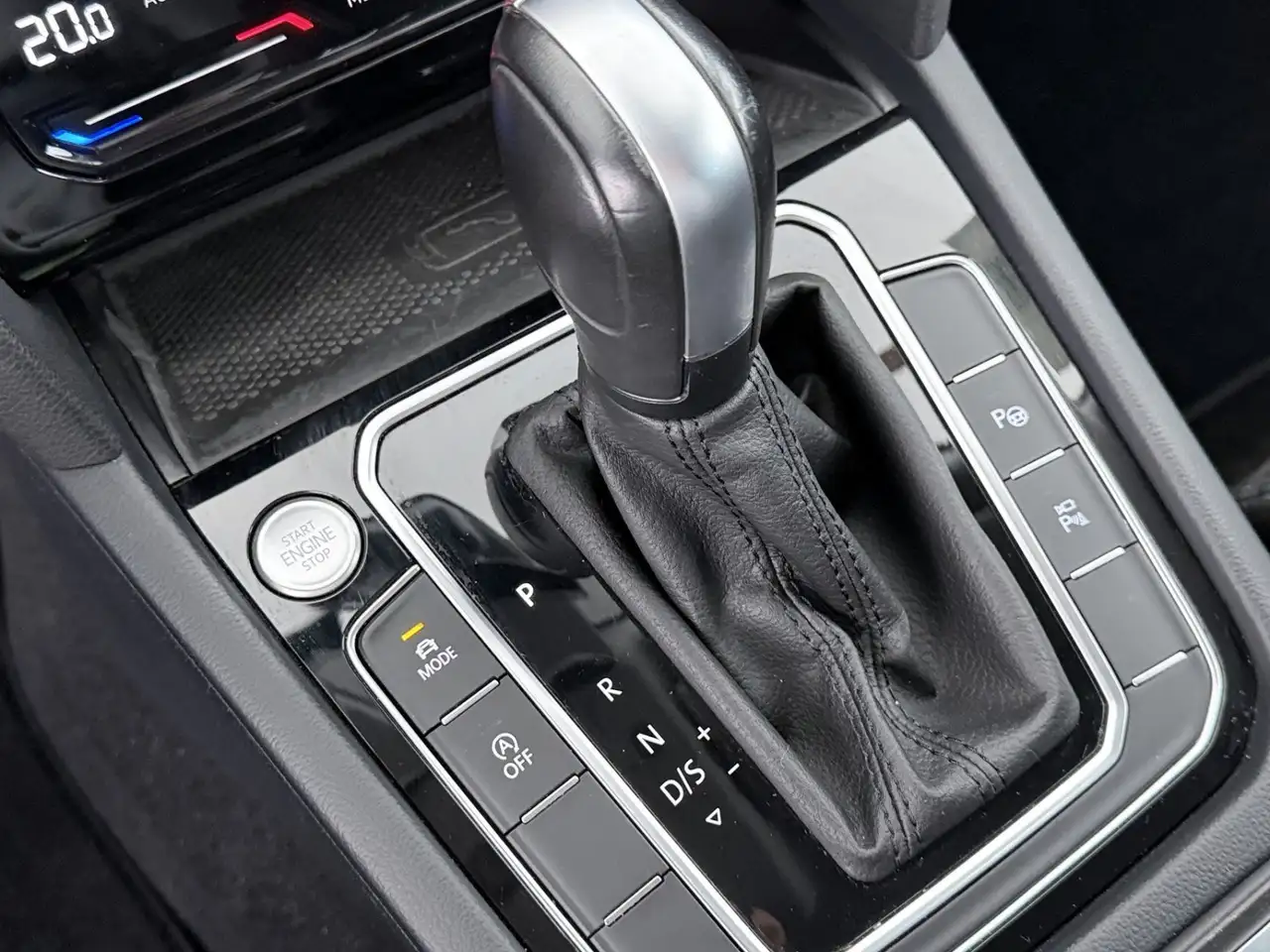 Volkswagen Passat 2.0 TDI Business Aut LED STANDHZG, миниатюра 20