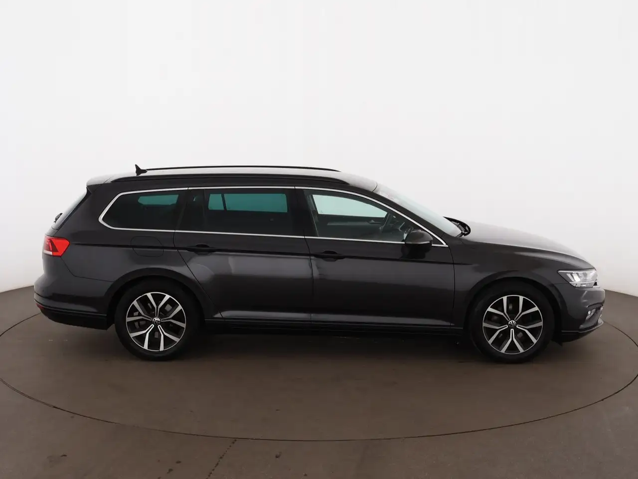 Volkswagen Passat 2.0 TDI Business Aut LED STANDHZG, миниатюра 9