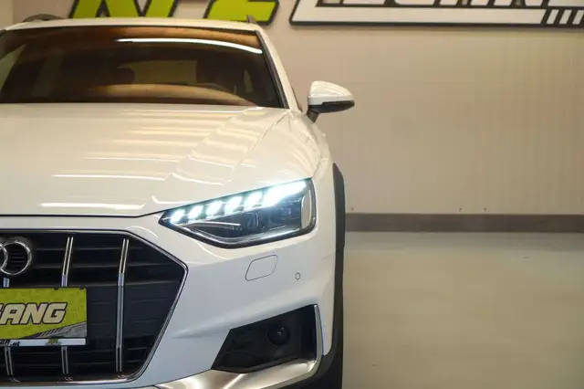 Audi A4 view 10