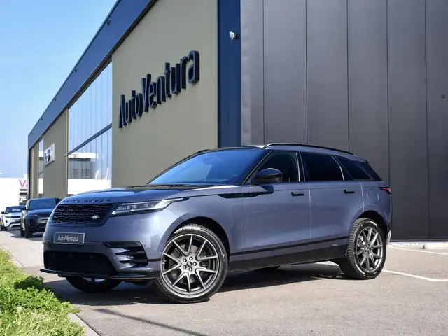 Land Rover Range Rover Velar view 2