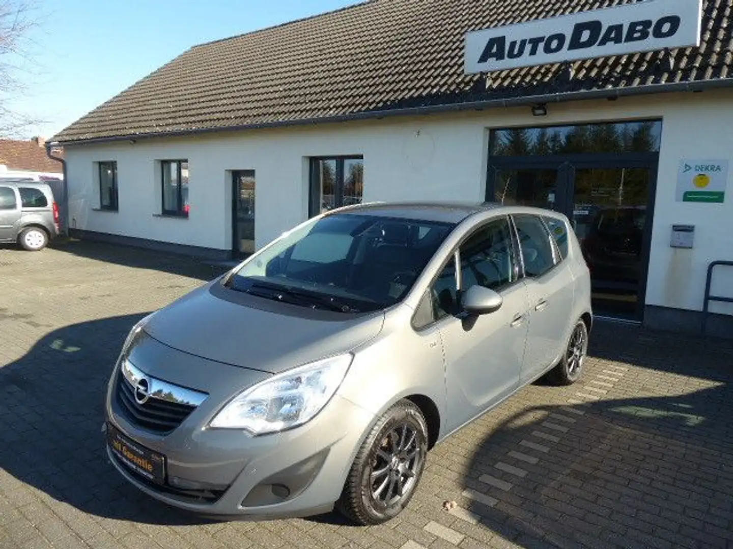 Opel Meriva B Edition Grau - 1