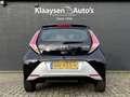 Toyota Aygo 1.0 VVT-i X-Clusiv AUT. | dealer onderhouden | nav Schwarz - thumbnail 6