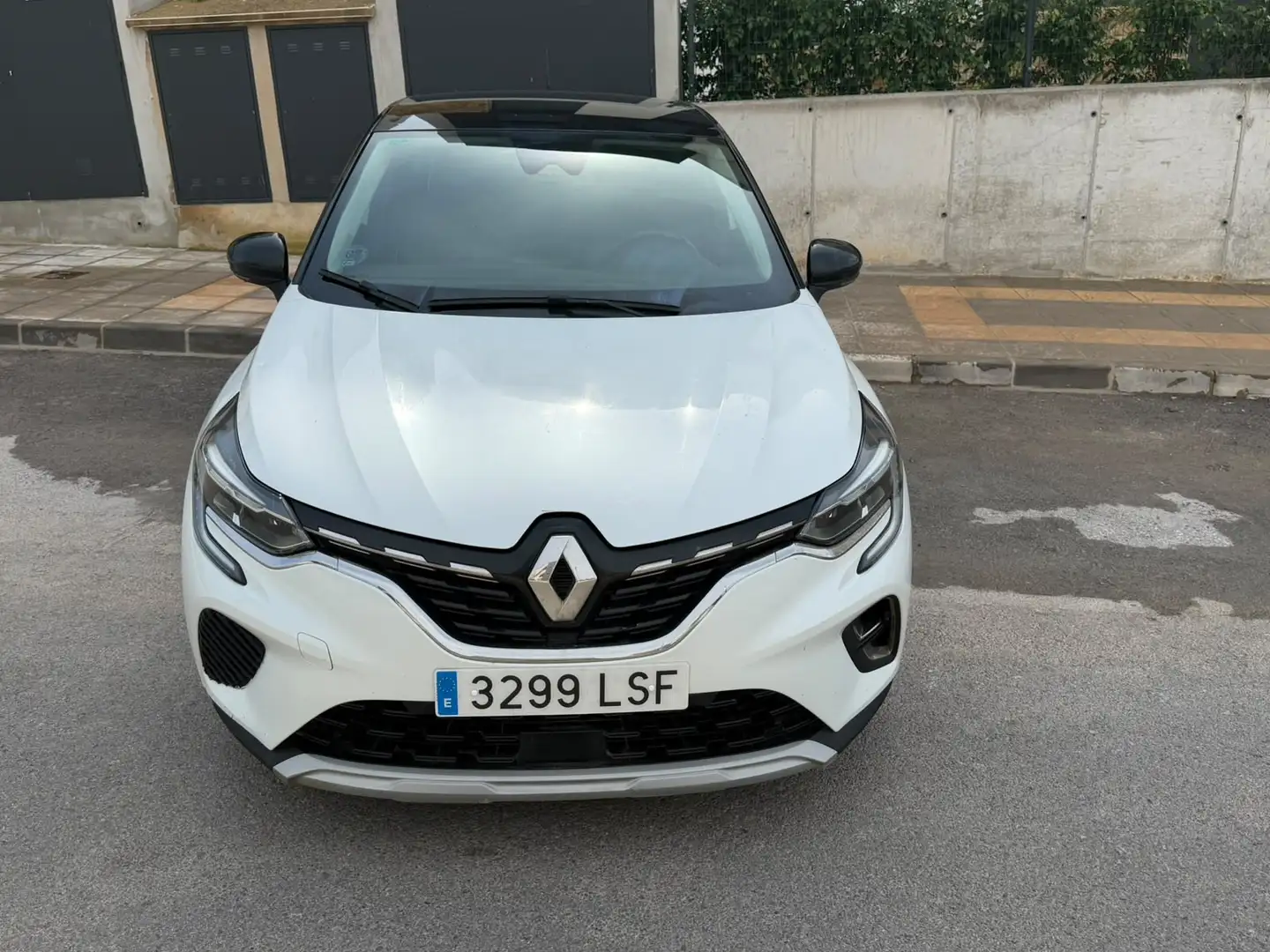 Renault Captur E-TECH 1.6i PHEV First (117 kW) Blanco - 2