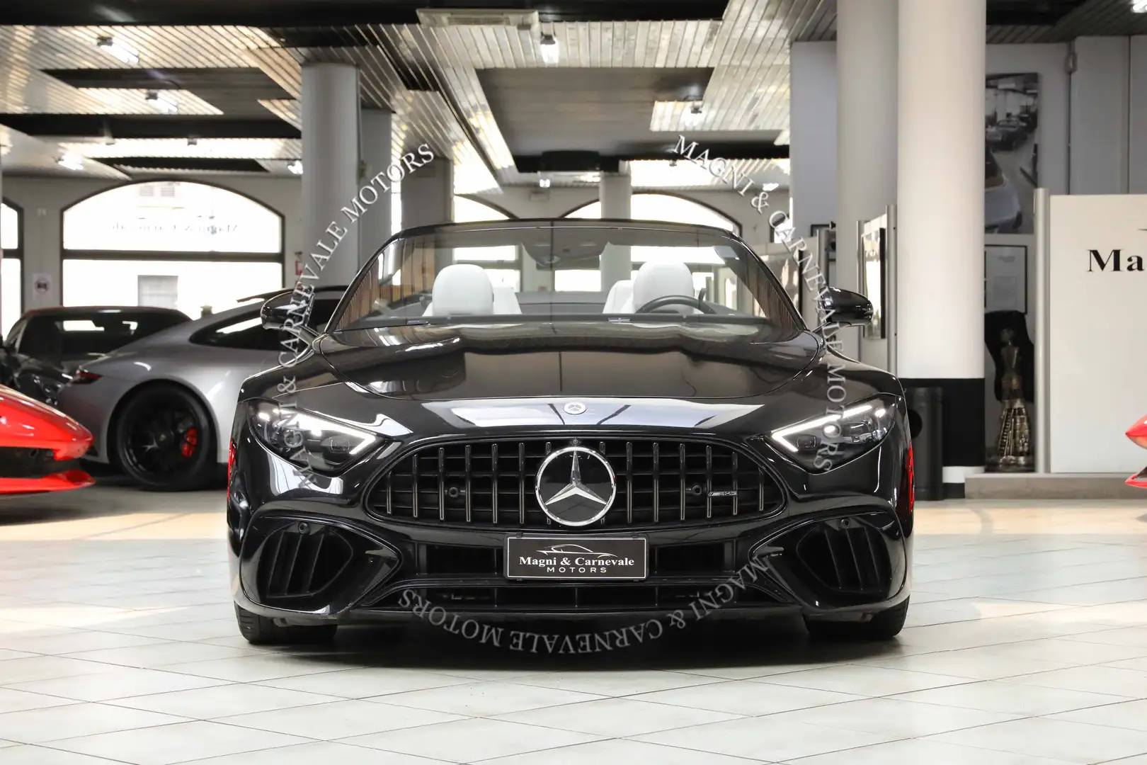 Mercedes-Benz SL 63 AMG PREMIUM PLUS|LIFT SYSTEM|FULL NIGHT PACK|BURMESTER Noir - 2